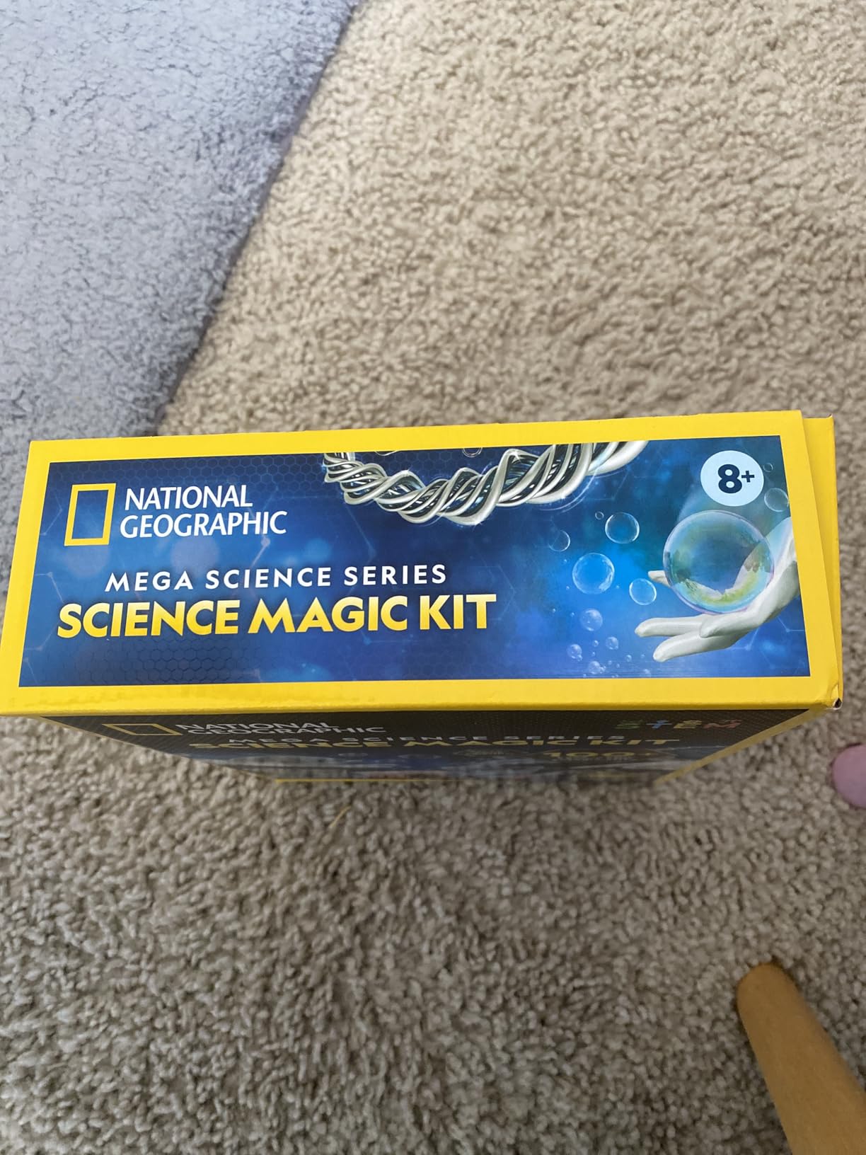 NATIONAL GEOGRAPHIC Science Magic Kit - Science Kit for Kids with 100+ Unique Experiments and Magic Tricks, Chemistry Set and STEM Project, A Great Gift for Boys and Girls customer photo 2
