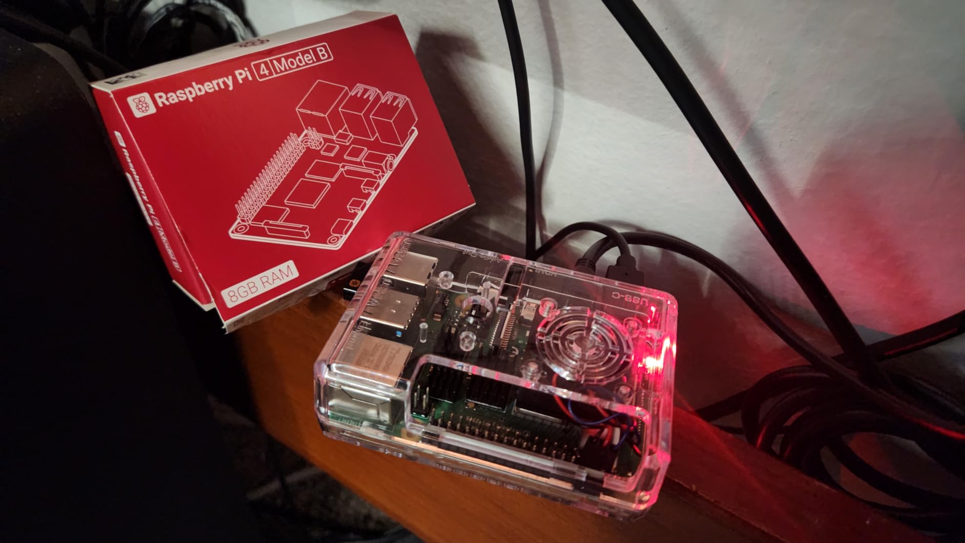 Vilros Raspberry Pi 4 Complete Starter Kit- Includes Raspberry Pi 4 Model B Board, Fan Cooled Case, 64GB Preloaded Micro SD Card and More (8GB, Clear Transparent Case) customer photo 1