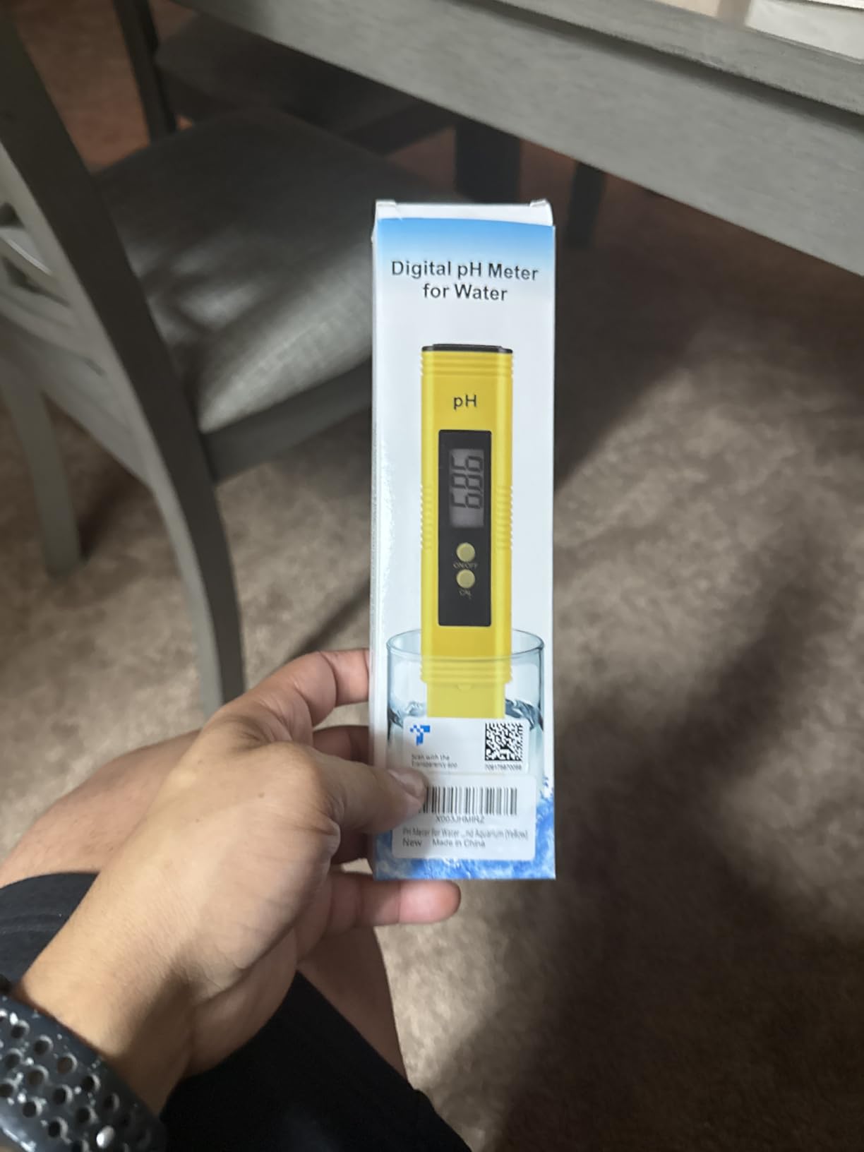 Digital pH Meter Tester Pen for Water, Pre-Calibrated, High Accuracy ±0.01, 0-14 pH Range, Pocket Size for Drinking Water, Pool, Aquarium & Hydroponics (Yellow) customer photo 2