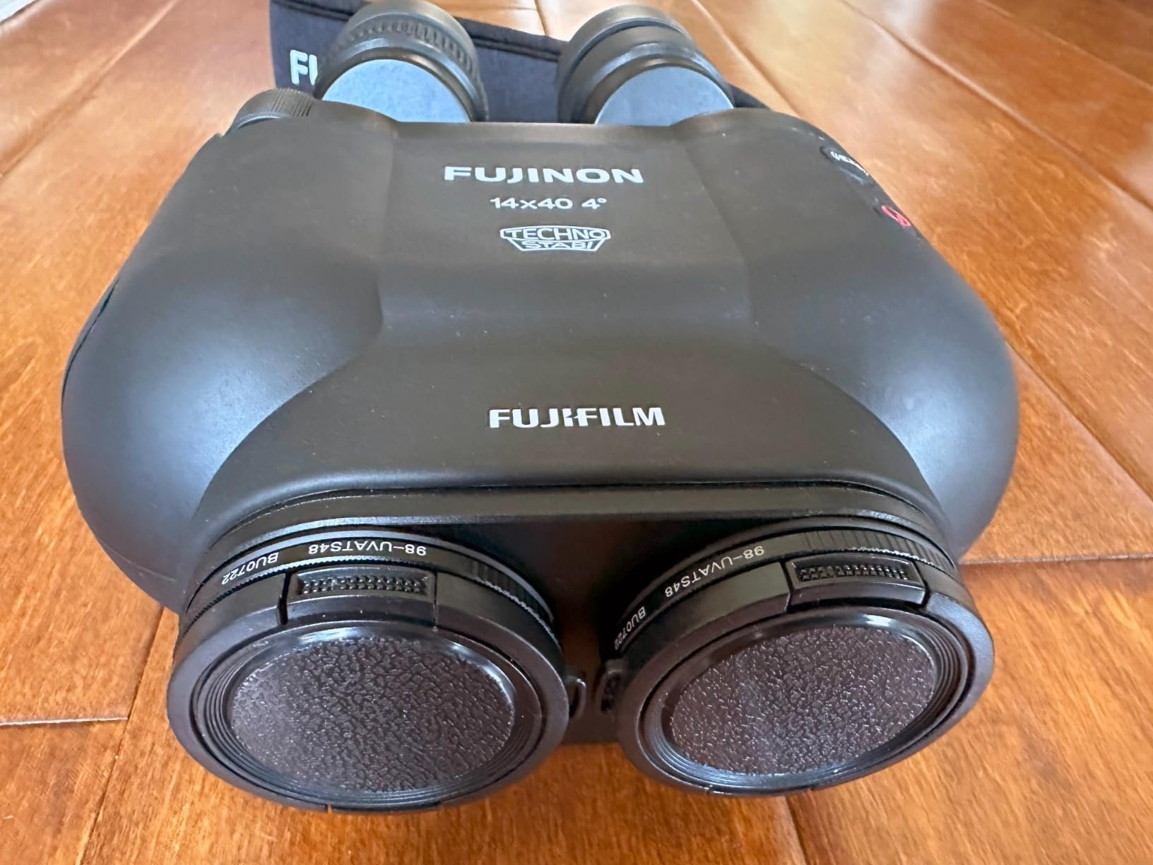 Fujinon Techno-Stabi TS-X 14x40 Image Stabilization Binocular customer photo 2