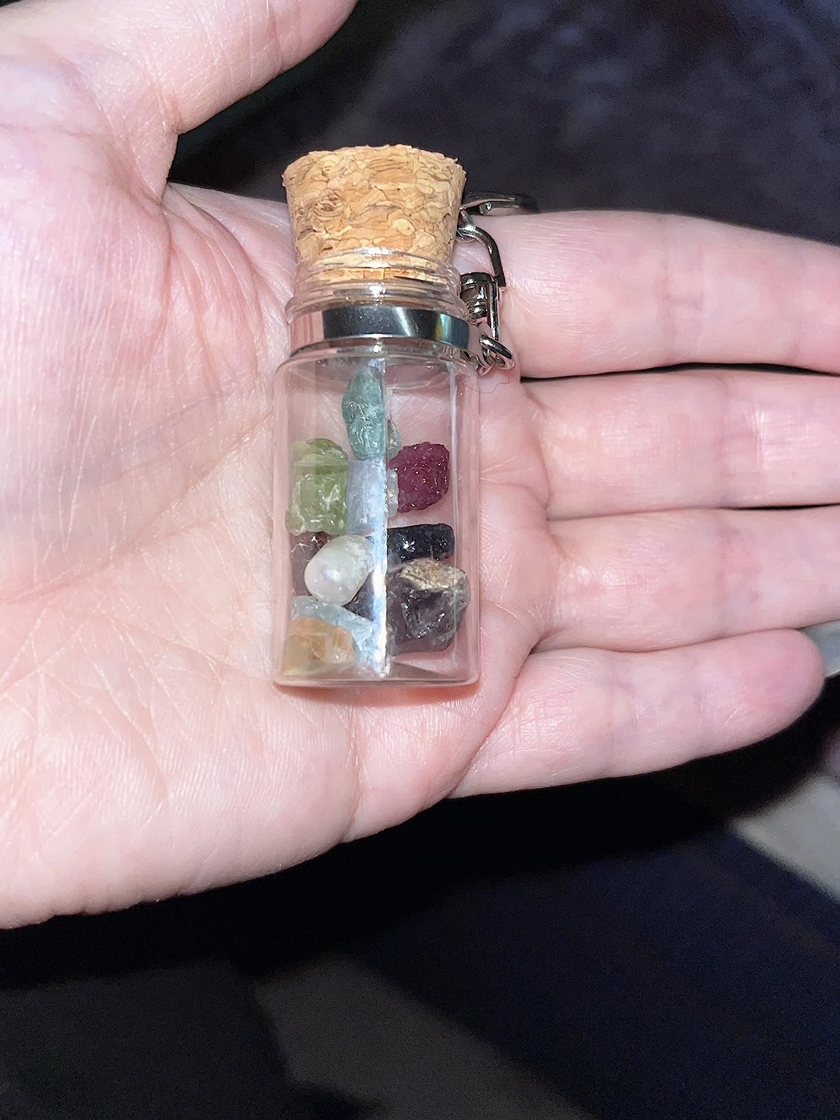 National Geographic Birthstone Dig Kit with 12 Genuine Gemstones for Kids | Real Diamond, Ruby, Sapphire & Pearl Specimens, 12 Genuine Birthstones, Gem Mining Activity, Rock Collection, Birthday Gift customer photo 1