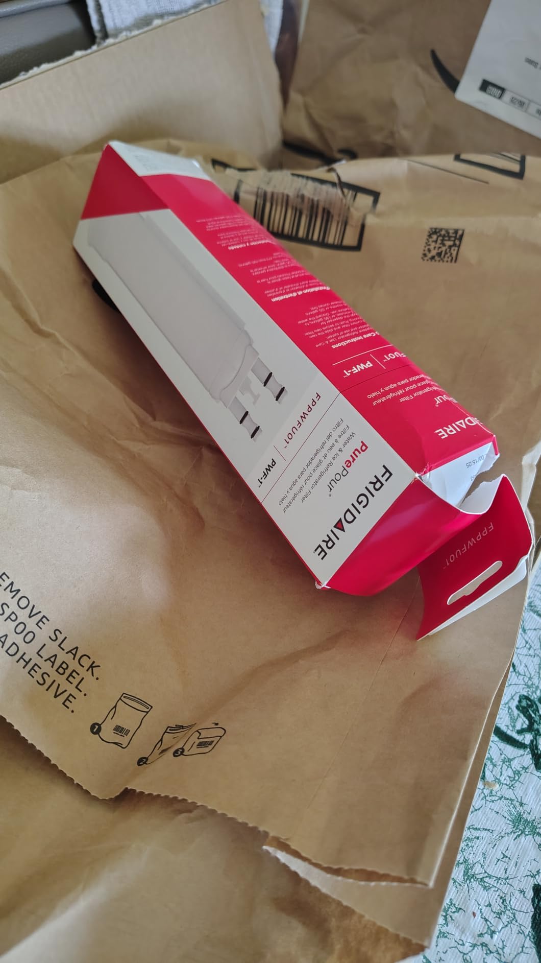 Frigidaire FPPWFU01 PurePour PWF-1 Water Filter customer photo 1
