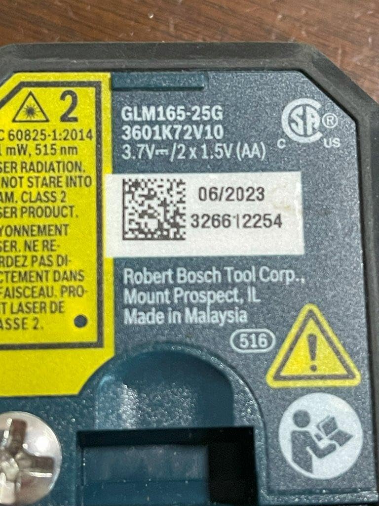 Bosch GLM165-25G Blaze Green-Beam 165 Ft. Laser Measure Tool | Laser distance meters with ready-to-read backlit color display, laser beam, full rubber overmold housing, ±1/16 in. accuracy customer photo 1