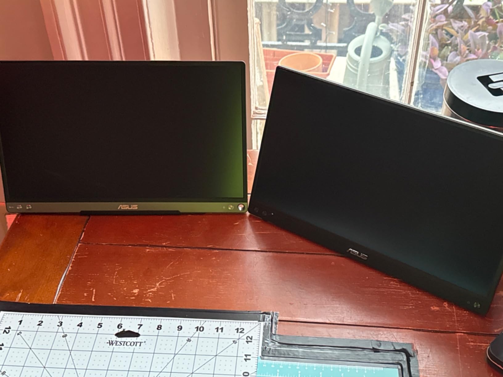 ASUS ZenScreen 15.6 Inch Portable Monitor - 1080P, Full HD, IPS, USB Type-C, Eye Care, Kickstand, for Laptop, PC, Phone, Console, Anti-Glare Surface, 3-Year Warranty - MB16ACV customer photo 1