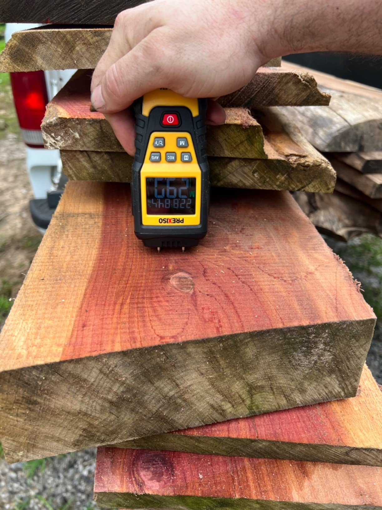 PREXISO Wood Moisture Meter - 7 in 1 Digital Moisture Meter for Firewood, Woodworking, Walls, Home, Drywall, Paper, Floor - Moisture Reader, Pin-Type Water Leak Detector, Dampness Meter customer photo 1