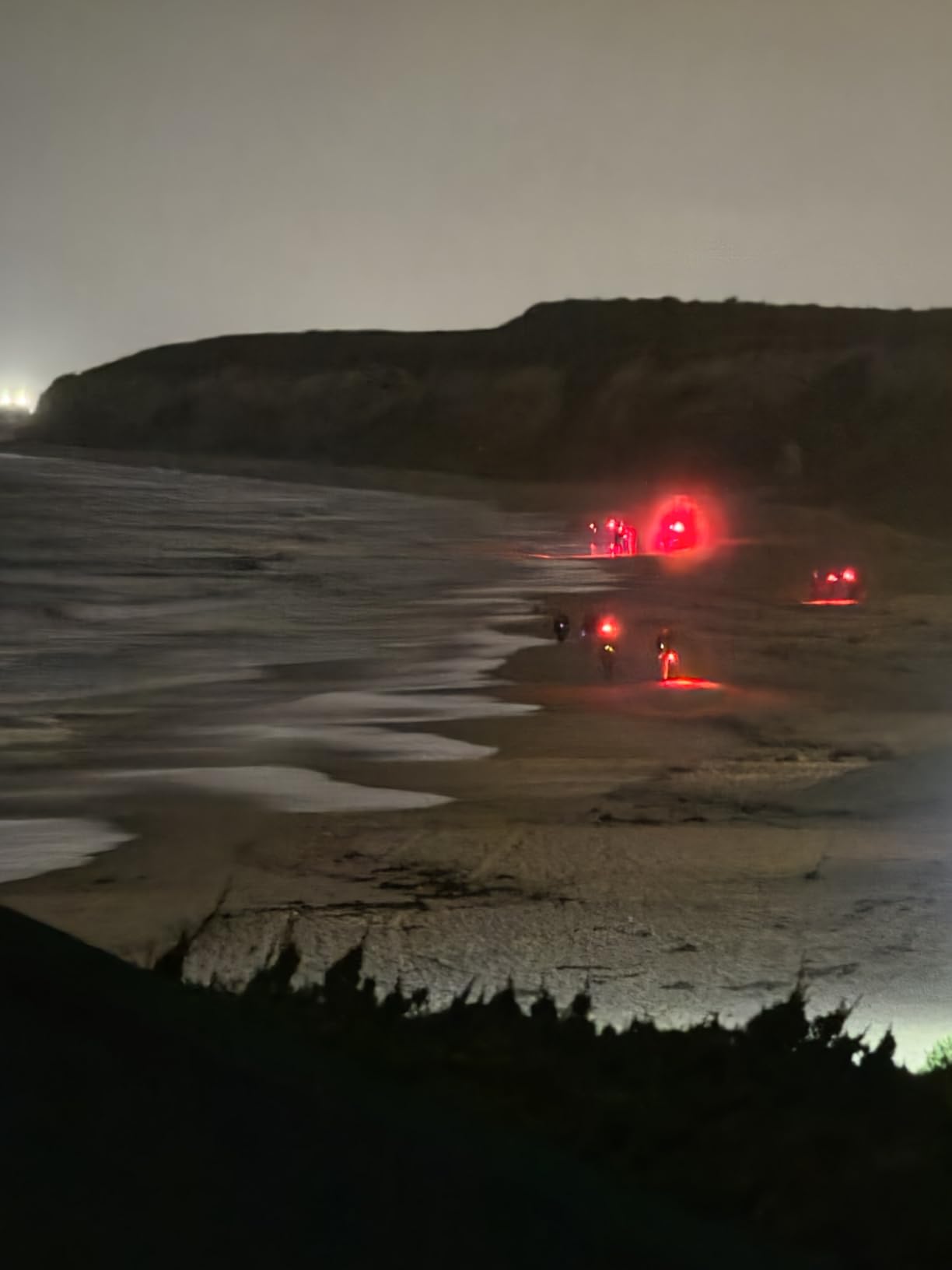 Honoson 4 Pieces Red Light Flashlights LED Single Mode for Night Astronomy | Adjustable Focus Lens Filter, Beach Turtle , Aviation Observation, Night Preserves Vision, Scalable Zoom customer photo 2