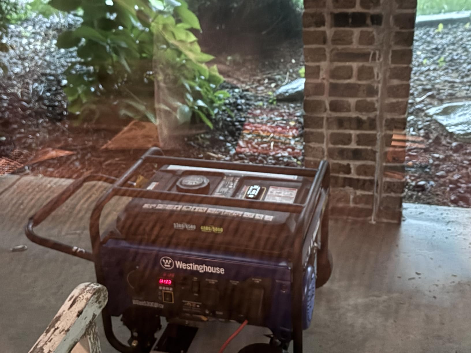 Westinghouse 6500 Watt Dual Fuel Home Backup Portable Generator, Transfer Switch Ready 30A Outlet, RV Ready 30A Outlet, CO Sensor customer photo 1