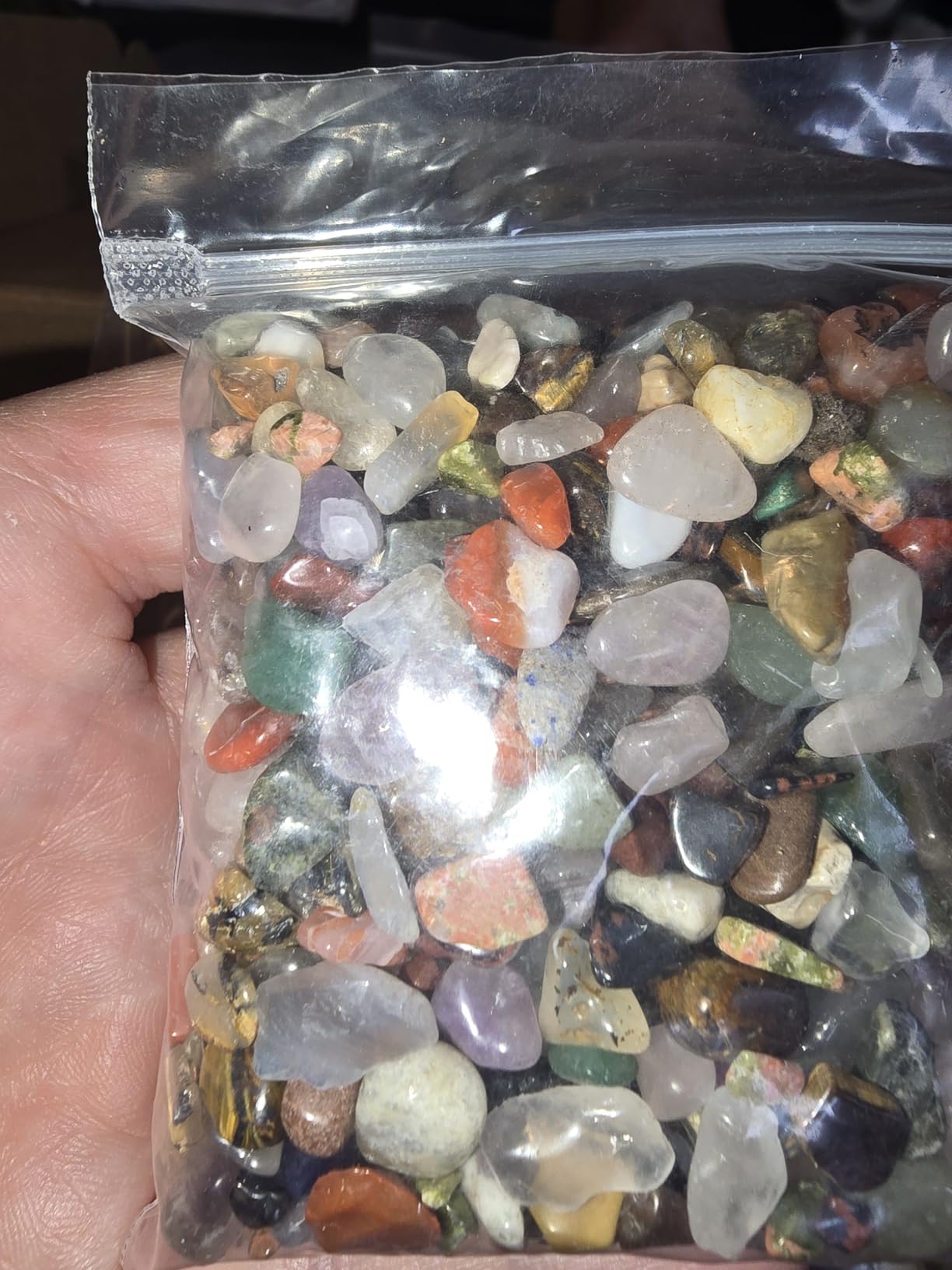 National Geographic Rock Collection Box & Rocks and Minerals Expert Book | Real Gemstones, Crystals & Minerals, Absolute Expert Book, Geology Learning, Rock Collection, Storage Box, Birthday Gift customer photo 1