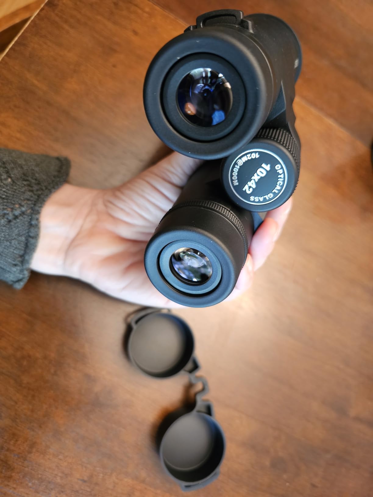 Gosky 10x42 Binoculars for Adults High Powered with Phone Adapter & Tripod | Super Bright, BAK4 Prism, IPX7 Waterproof, for Bird Watching Hunting Cruise Safari Travel Outdoor Sports Concert customer photo 1