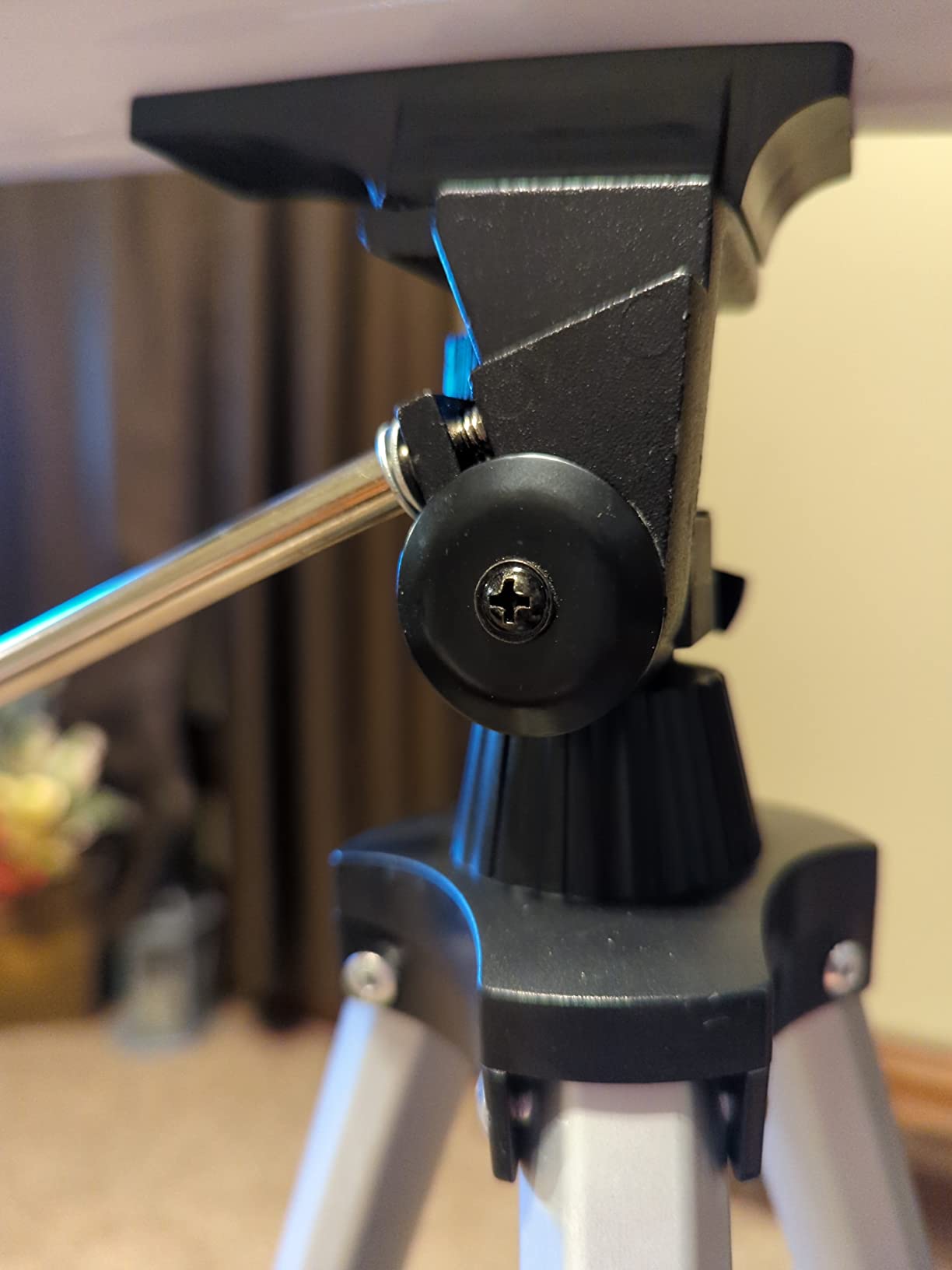 Koolpte Telescope for Adults, 80mm/600mm AZ Refractor for Beginners | High-power 80mm AZ refractor for adults and beginners, with Barlow lens, phone adapter, wireless remote and carry bag customer photo 2
