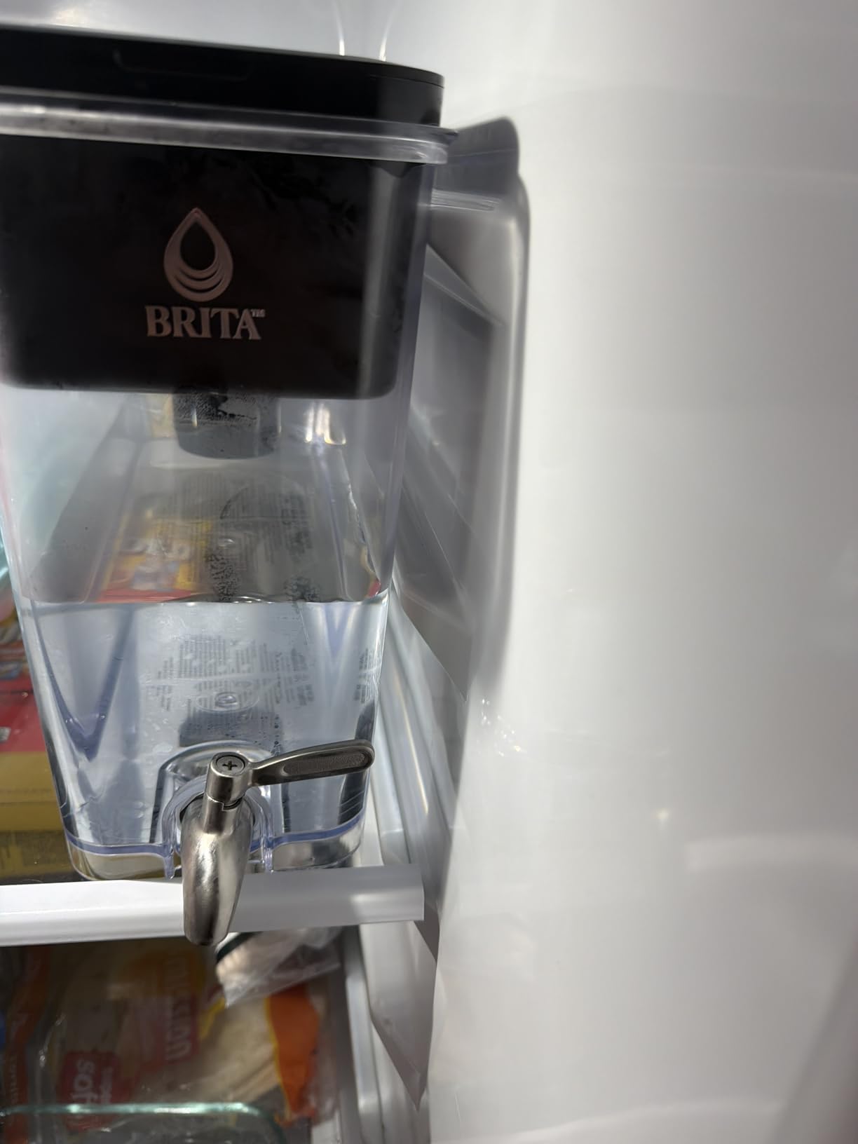 Brita X-Large 27 Cup Water Dispenser, Includes 1 Filter, Black | WQA and NSF/ANSI Certified, Reduces Chlorine, Copper, Mercury & Cadmium, Lasts 2 Months, Household Essential customer photo 2