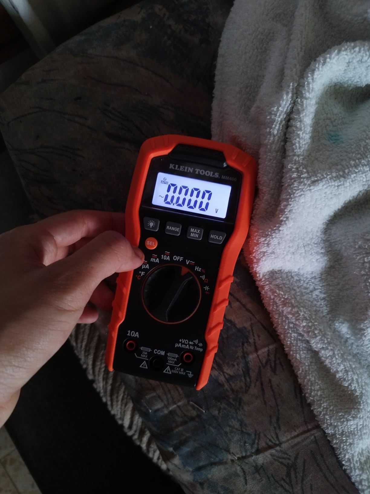 Klein Tools MM420 Digital Multimeter, Auto-Ranging TRMS Multimeter, 600V AC/DC Voltage, 10A AC/DC Current, 50 MOhms Resistance customer photo 1
