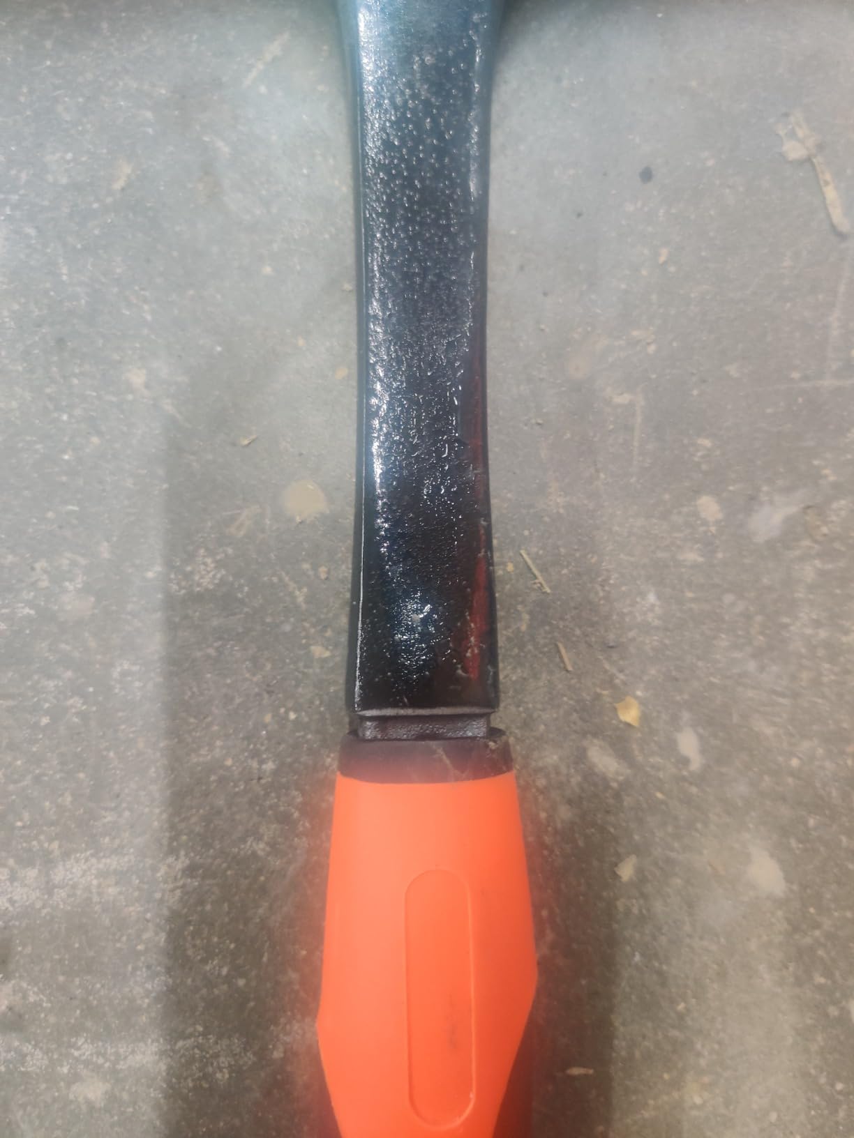 Rock Pick,Forged Brick Hammer, Geologist Rock Pick, Mason's/Bricklayer's Hammer-28 oz Masonary Tool with Pointed Tip &Forged Steel Construction-Shock Reduction handle (point&flat) customer photo 2