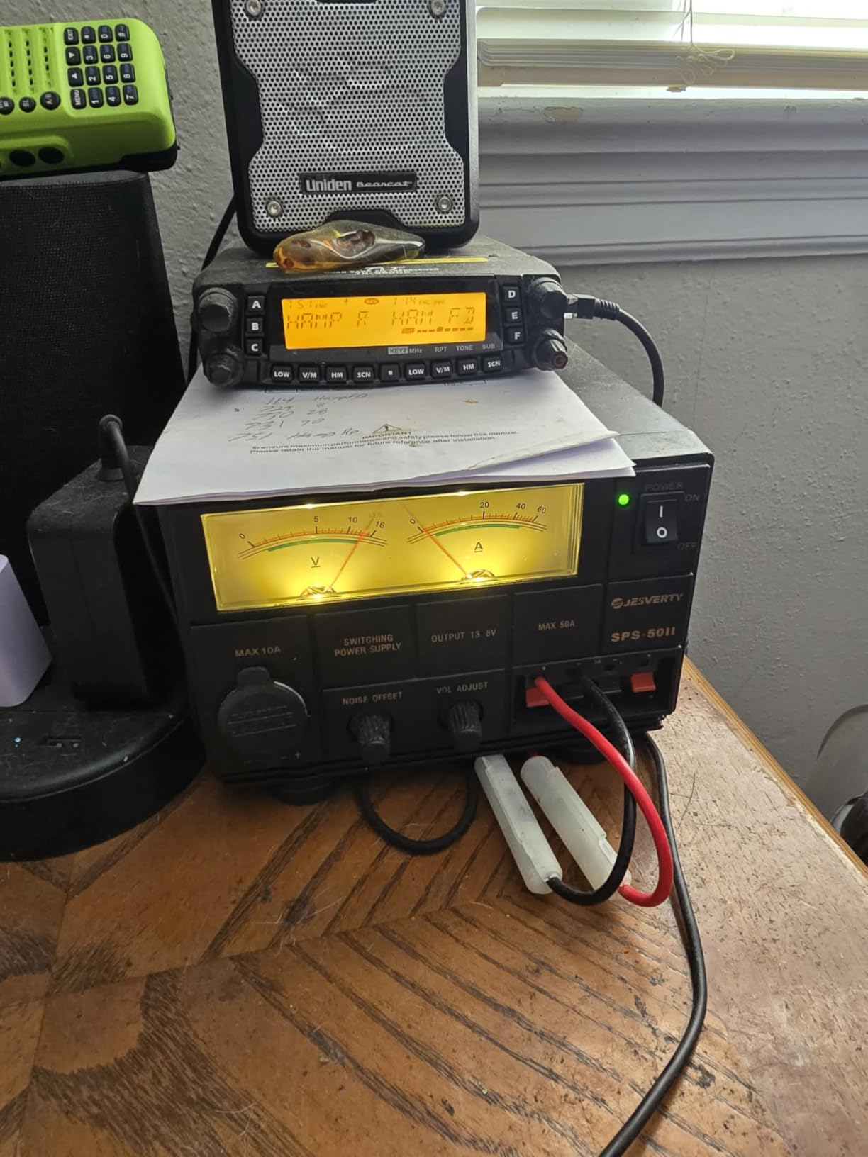 Universal Compact Bench Power Supply- 50 Amp Regulated Home Lab Benchtop AC-to-DC Converter 13.8 Volt/9-15Volt, Cooling Fan, Screw Type Terminals - Jesverty SPS-50II customer photo 1