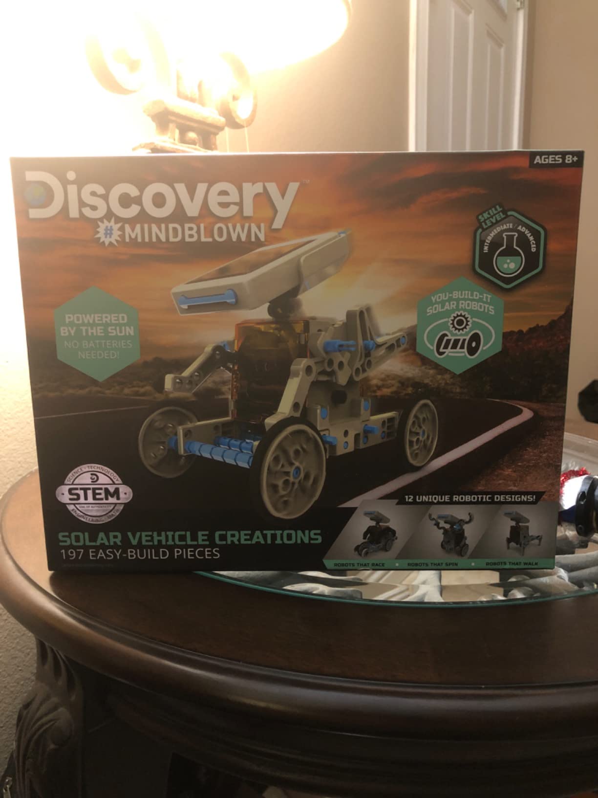 Discovery STEM 12-in-1 Solar Robot Creation 197-Piece Kit with Working Solar Powered Motorized Engine and Gears, Construction Engineering Set for Ages 8 and Up customer photo 2