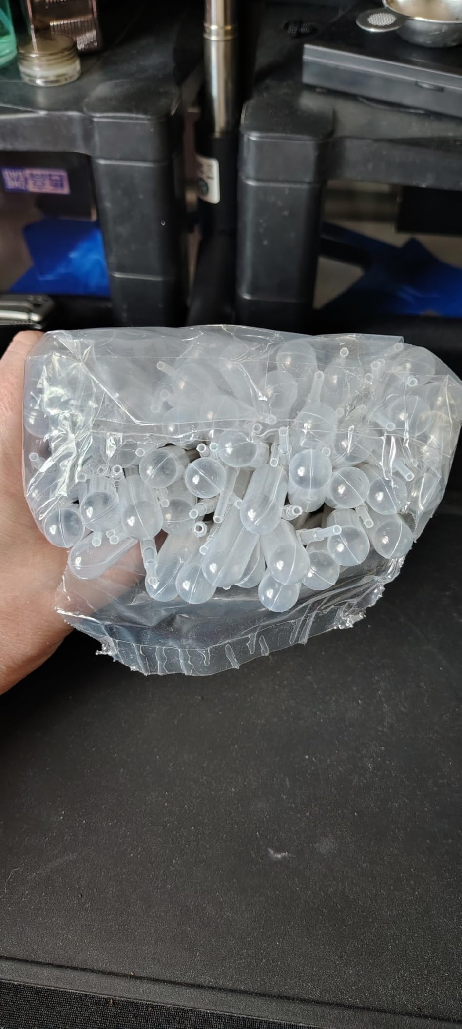 moveland 120PCS 1ML Premium Disposable Plastic Transfer Pipettes, Clear Graduated Eye Dropper for Essential Oils customer photo 1