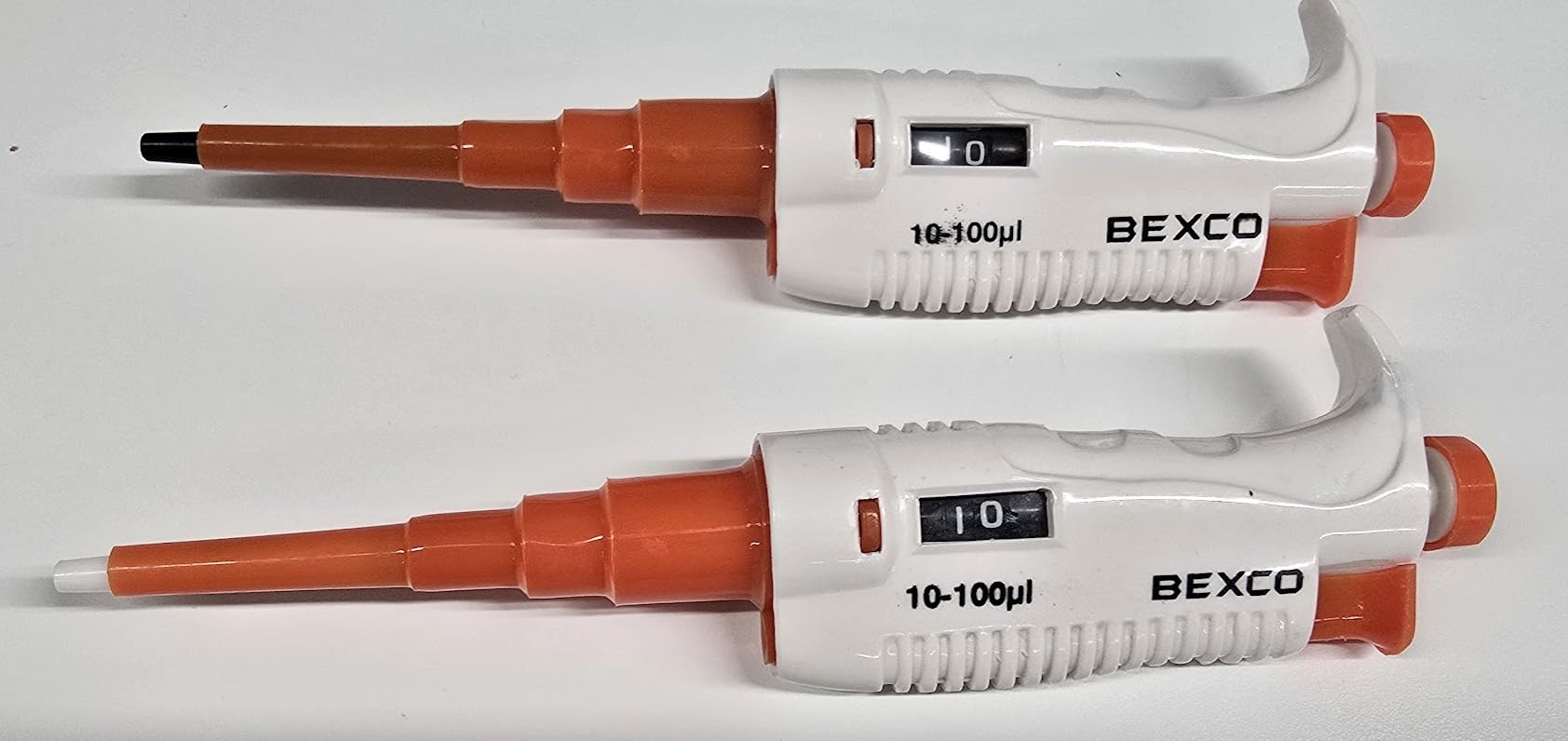 BEXCO Adjustable Variable Volume Micropipette Set of 3 (0.5-10uL, 10-100uL, 100-1000uL) - Professional Lab Pipettors Combo Pack, Partially Autoclavable customer photo 1