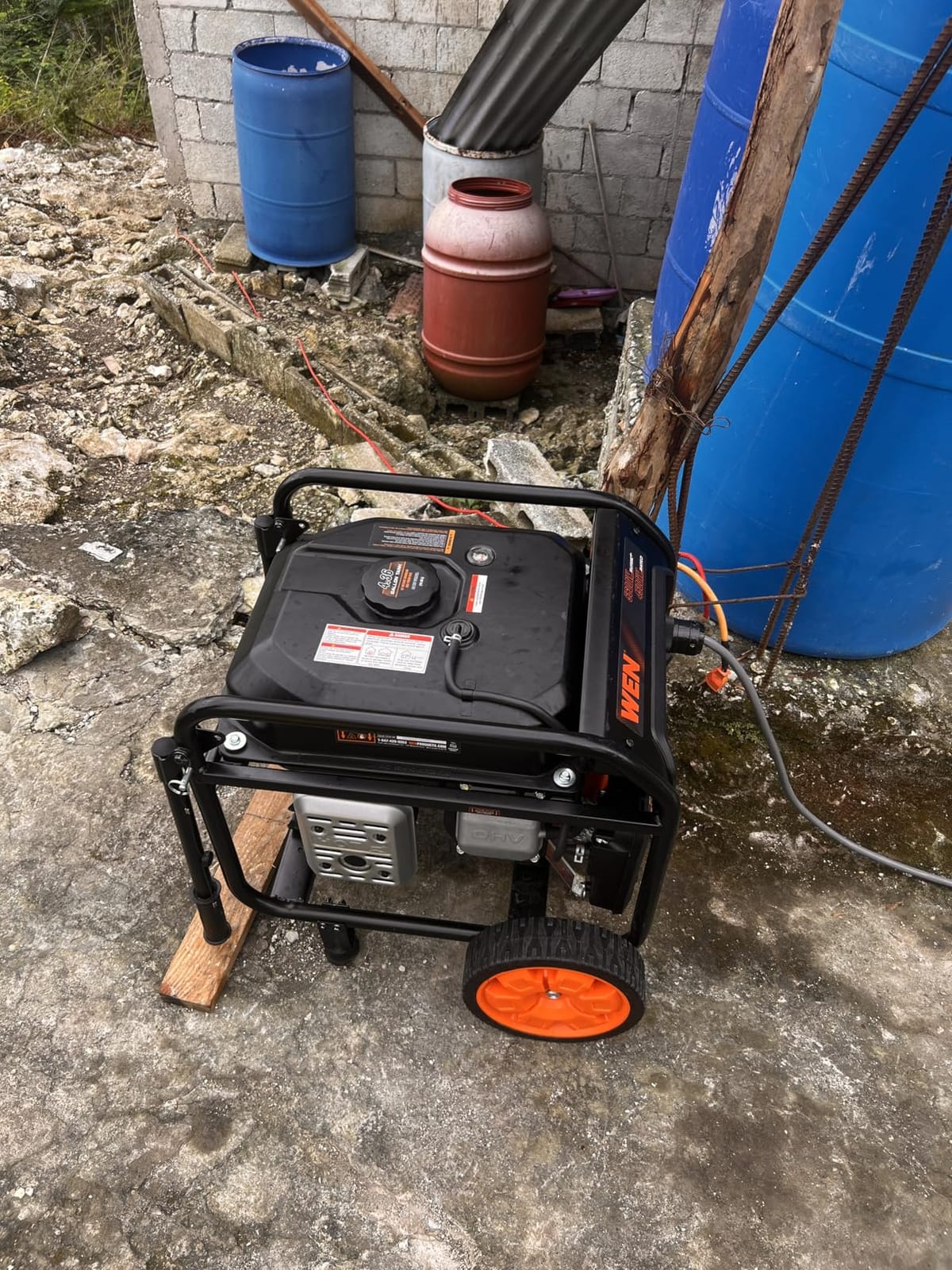 WEN 5600-Watt Portable Generator, 224cc, Transfer-Switch and RV-Ready (GN5600) customer photo 2