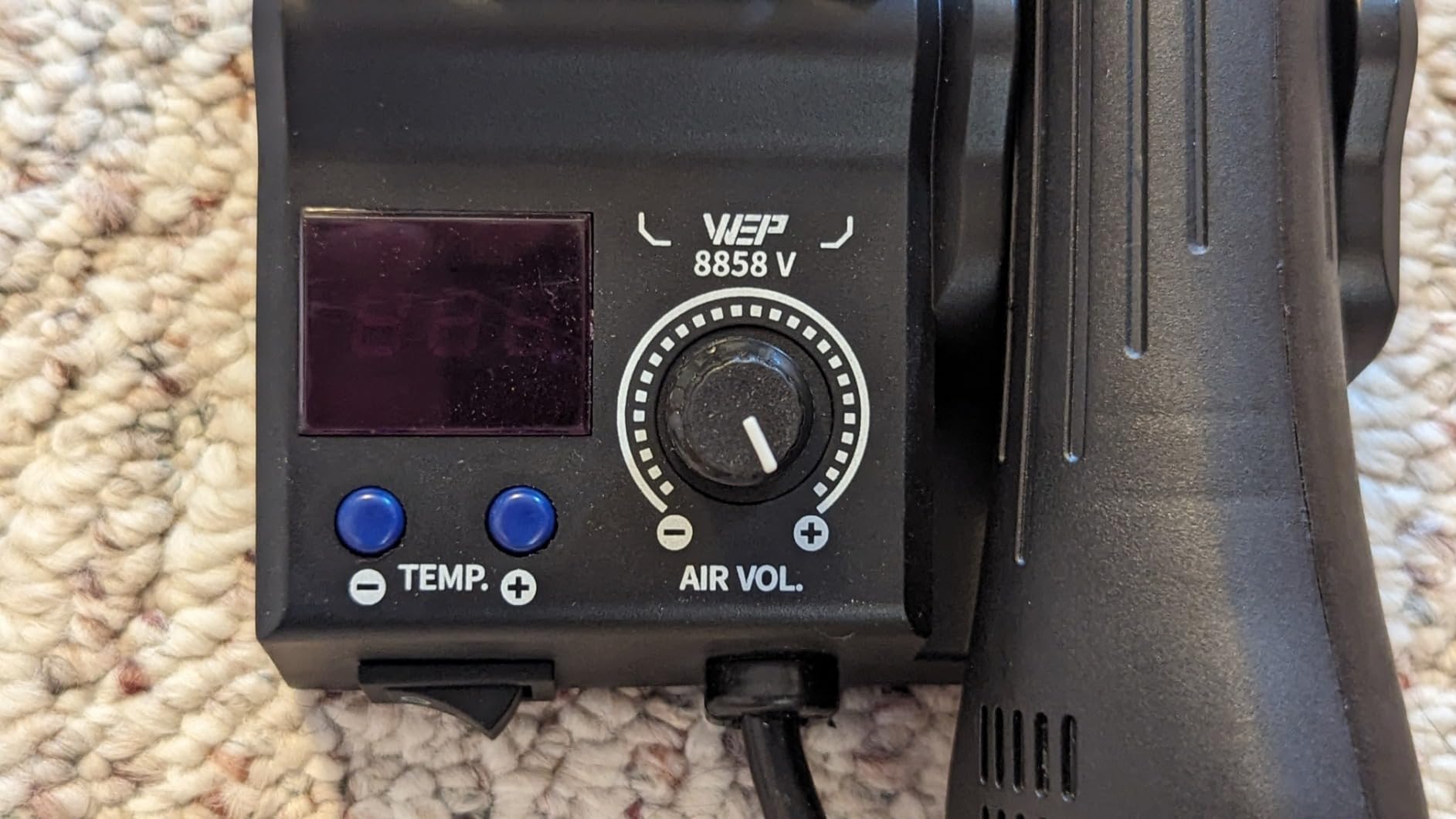 WEP 8858-V Hot Air Rework Station Kit with Compact Size, Integrated Nozzle Holder, 3 Nozzles, 2 Tweezers, Adjustable Temperature & Air Volume, PID Program, °C/°F Conversion and More customer photo 2