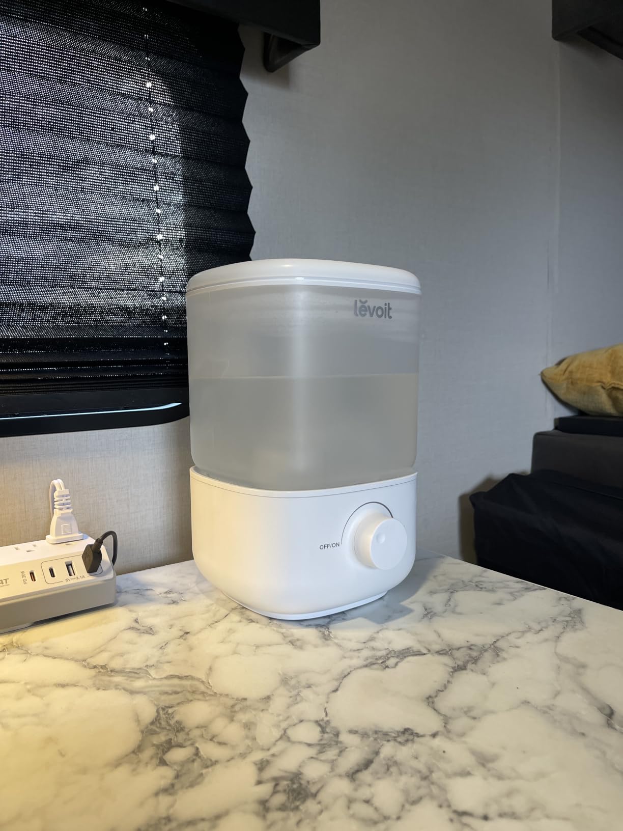 Levoit Top Fill Humidifiers for Bedroom, 2.5L Tank for Large Room, 28dB | Easy to Fill & Clean, Quiet Cool Mist Air Humidifier for Home Baby Nursery & Plants, Auto Shut-off for Safety, 25H Lasting customer photo 2