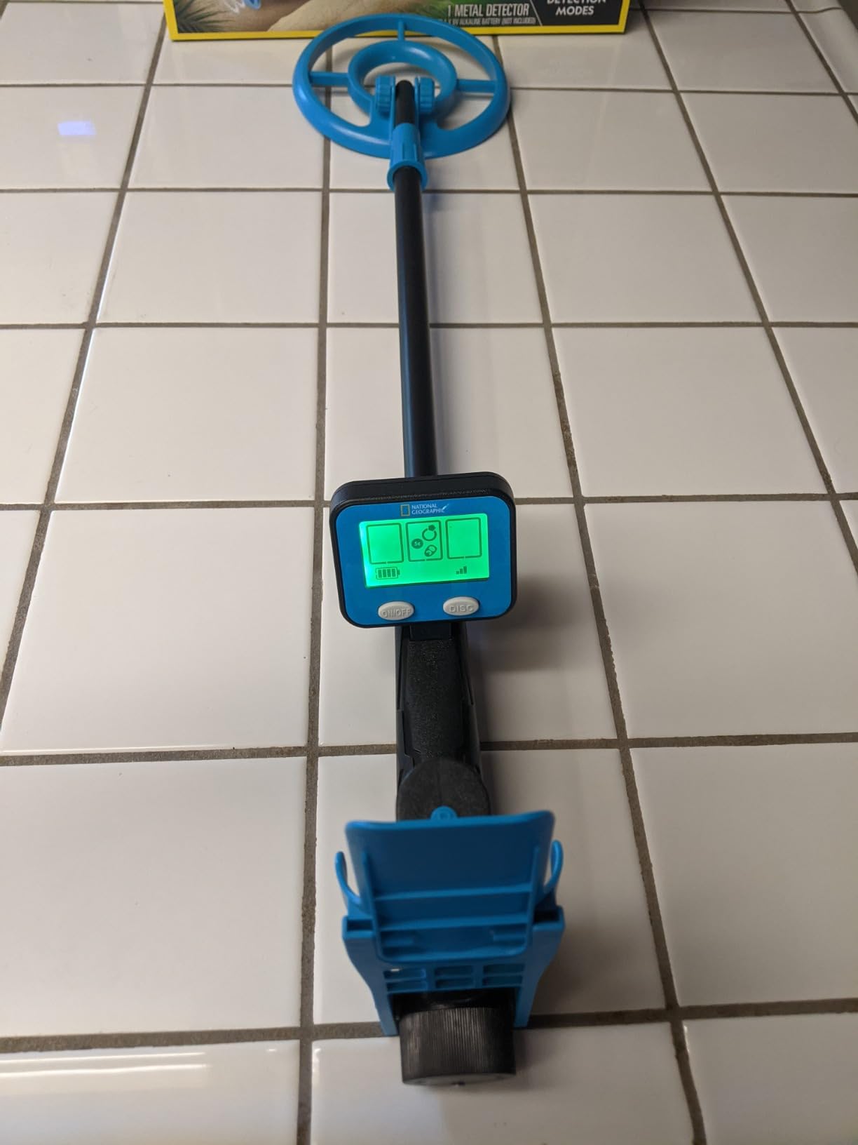 NATIONAL GEOGRAPHIC Metal Detector for Kids - 7.4