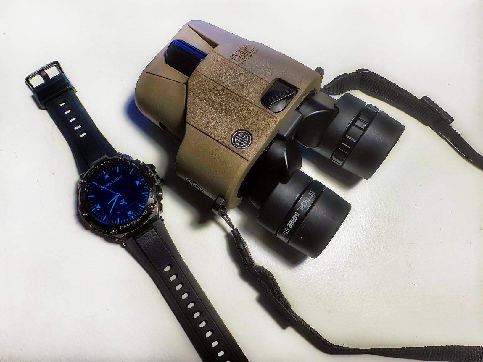 SIG SAUER Zulu6 FDE HDX OIS 16X42mm Roof Prism Image Stabilization Binocular (SOZ6WP16) customer photo 1