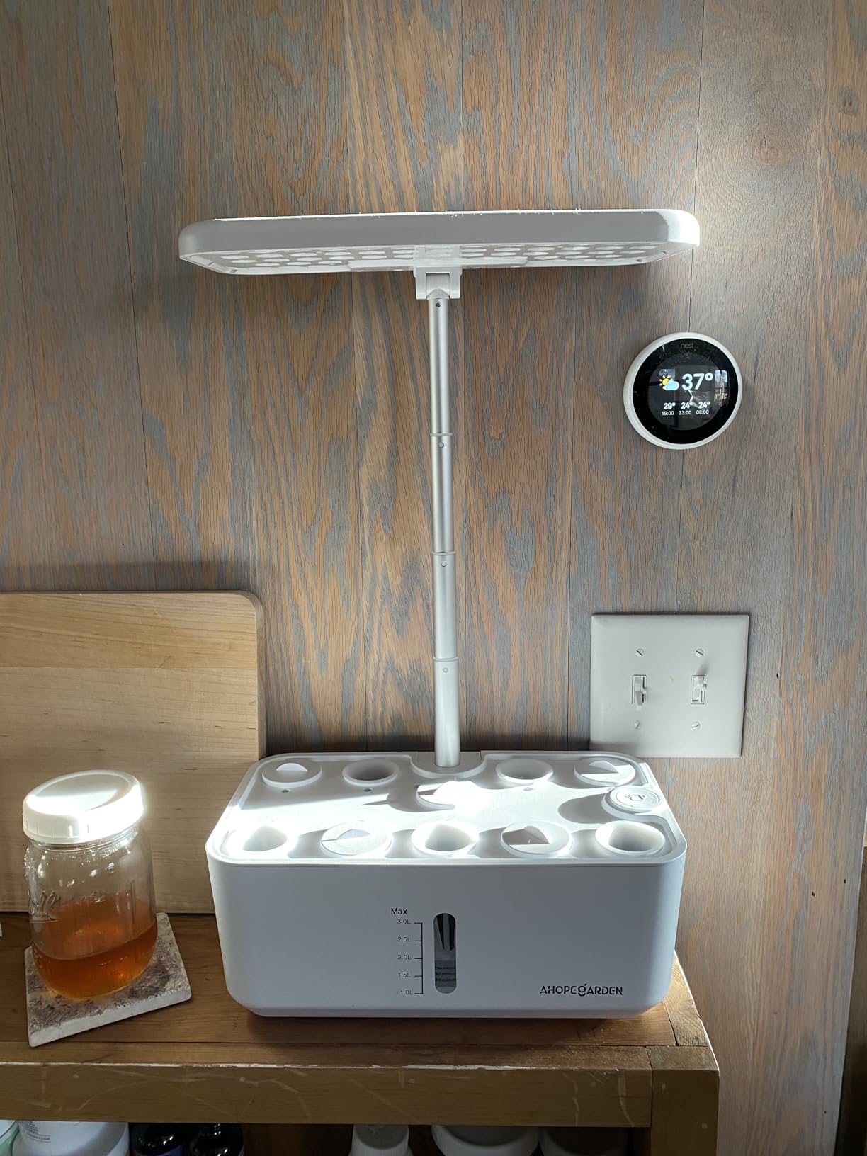 Indoor Garden Hydroponics Growing System: 10 Pods Kit with LED Plant Germination Kit Herb Vegetable Growth Lamp Countertop, Hydroponic Planter Grower Harvest Lettuce for Beginner Gardeners customer photo 2