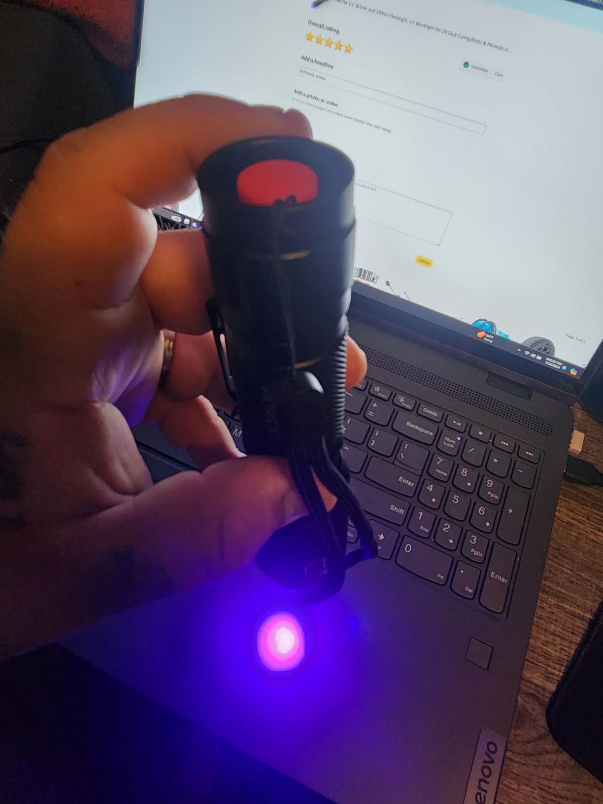 UV 365nm 395nm Blacklight Flashlight for UV Glue Curing, Rocks & Minerals, Pet Stain Detector, Scorpion Finder, Dry Stain, Portable, Zoomable Handheld Ultraviolet Flashlight Black Light customer photo 1
