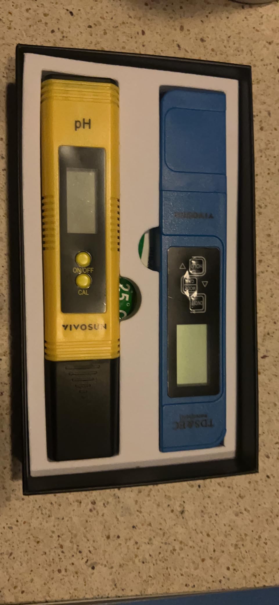 VIVOSUN Digital pH Meter TDS EC Meter for Water 0.01 Accuracy Hydroponics | ±0.01 pH Accuracy, ATC, Auto Calibration, LCD Display, Hold Function, for Hydroponics Aquarium Pool Drinking, UL Certified customer photo 1