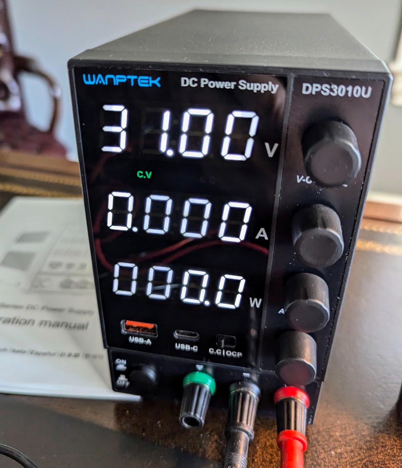 DC Power Supply Variable 0-30V 0-10A, Adjustable Switching Regulated Bench Power Supply with Encoder Coarse & Fine Knob, 3.6A USB & Type-C Quick-Charge, OCP Overcurrent Protection customer photo 1