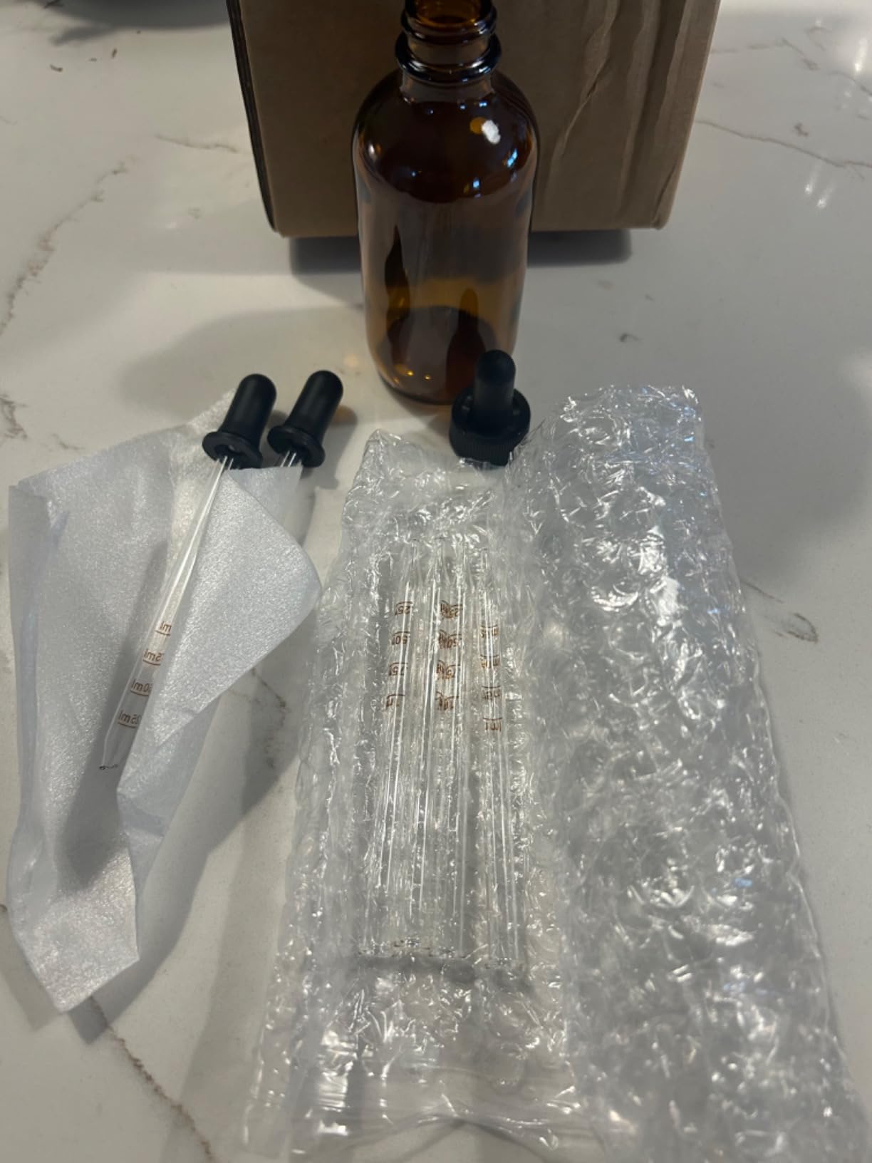 4 oz Dark Amber Glass Dropper Bottles with Measured Dropper, 4 Pack - 120ml Thick Tincture Bottle with Measurement Eye Droppers customer photo 1