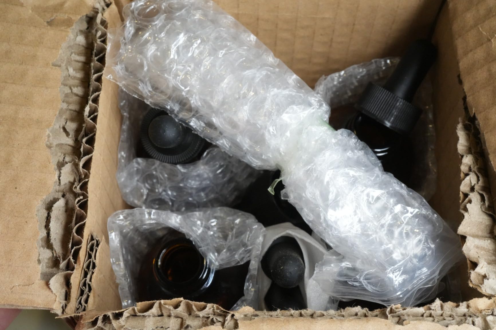 4 oz Dark Amber Glass Dropper Bottles with Measured Dropper, 4 Pack - 120ml Thick Tincture Bottle with Measurement Eye Droppers customer photo 2