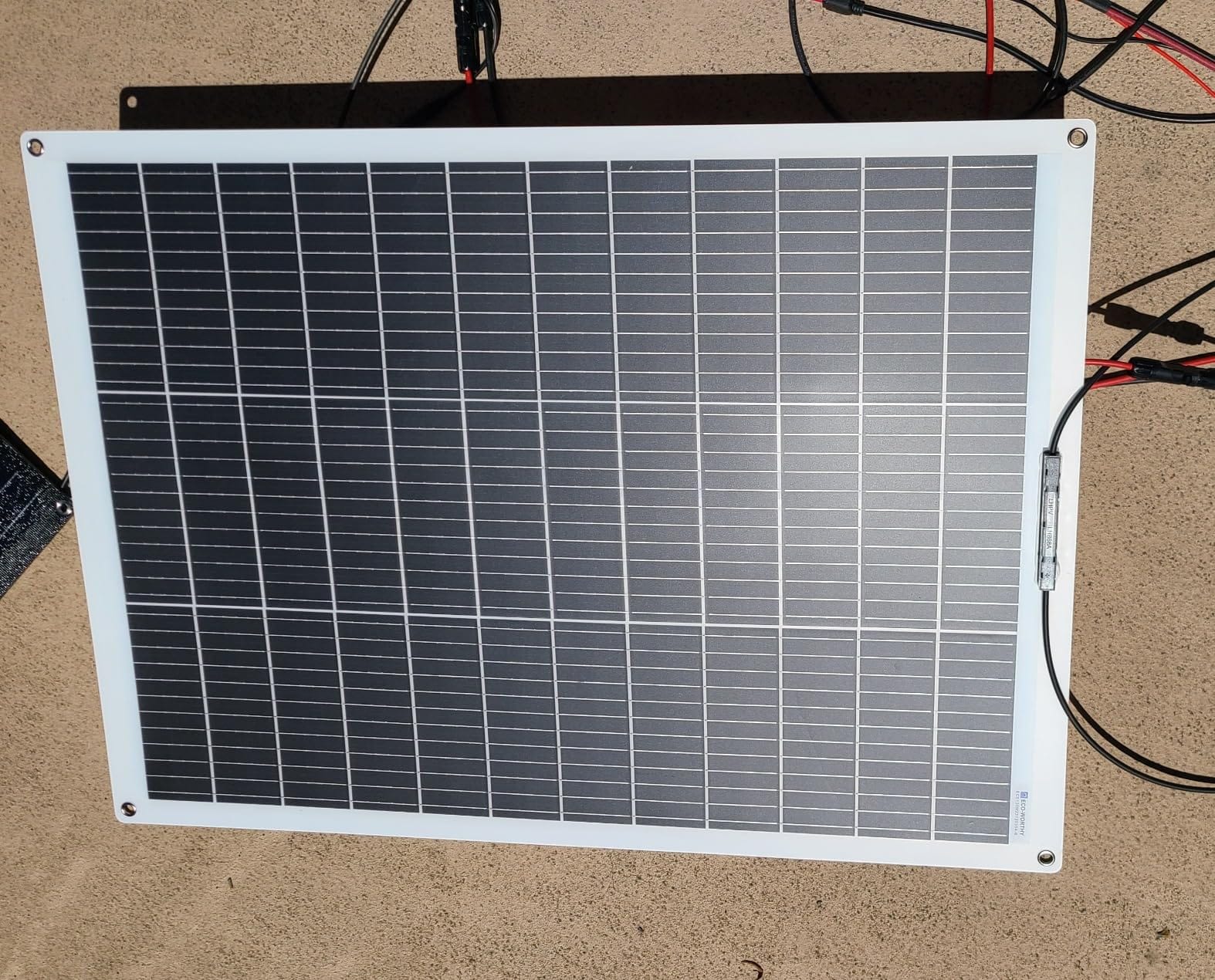 ECO-WORTHY 2pcs 130 Watt (260W) 18BB Flexible Solar Panels, 25% High-Efficiency Waterproof Monocrystalline Lightweight Solar Panel for RV, Boats, Curved Surfaces, Roofs, Cabin customer photo 1