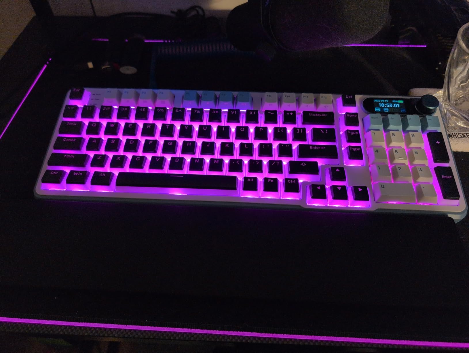 RK ROYAL KLUDGE S98 Wireless Mechanical Keyboard w/Smart Display & Knob | 96% Top Mount RGB Gaming Keyboard BT/2.4G/USB-C, 5-Layer Noise Dampening, Creamy Sound Pre-lubed Switch, Hot Swap, 98 Keys customer photo 1