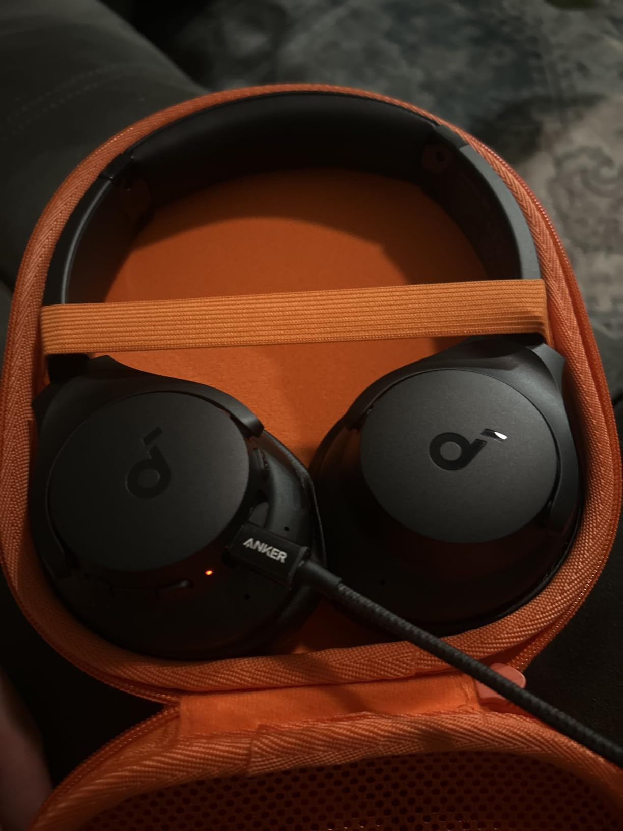 Soundcore by Anker Q20i Hybrid Active Noise Cancelling Headphones, White customer photo 2