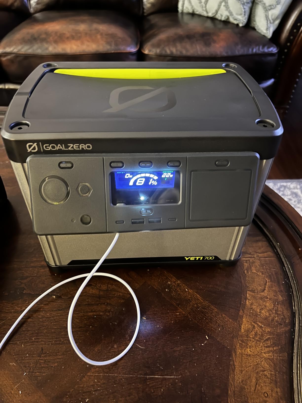 Goal Zero Yeti 700 Portable Power Station, 677Wh LiFePO4 Battery, Water Resistant & Dustproof, 600W AC Output with 1000W Surge customer photo 1