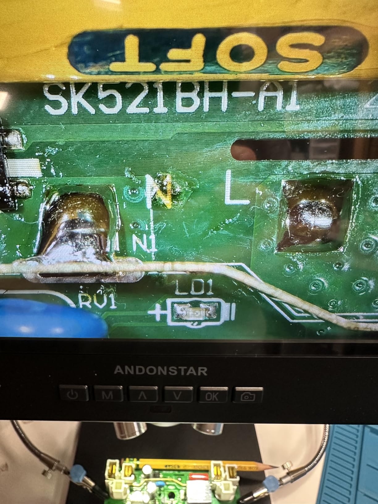Andonstar AD249S-M Plus 3 Lens 2160P 10.1'' HDMI Digital Microscope 2000x | Soldering Microscope for Electronics Repair, Soldering Station with Helping Hands, Tool Holder, Anti-Static Mat, 32GB Card customer photo 2