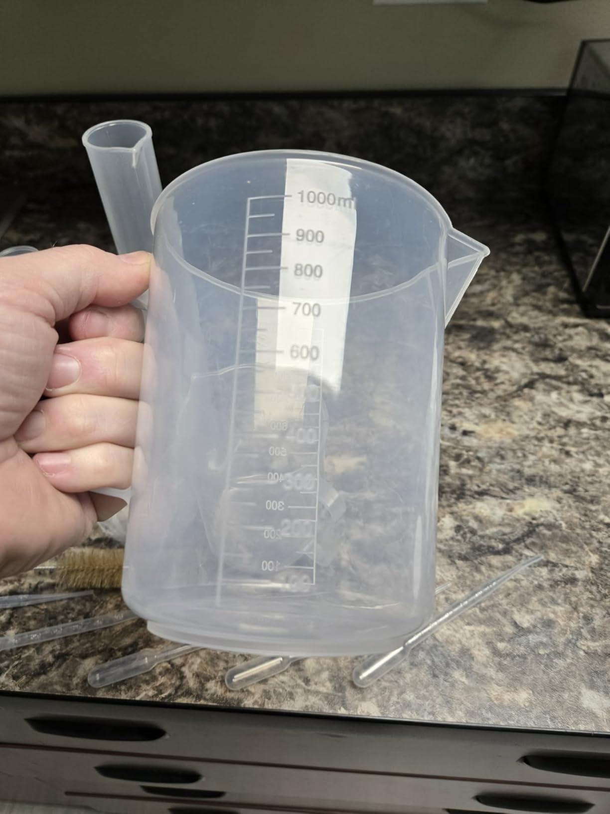 moveland Upgraded Plastic Graduated Cylinders and Beakers, 10-1000ml 15PCS | 4 cylinders (10/25/50/100ml), 5 beakers (50/100/250/500/1000ml), 5 pipettes, 1 test tube brush, clear, food-grade, non-toxic customer photo 2