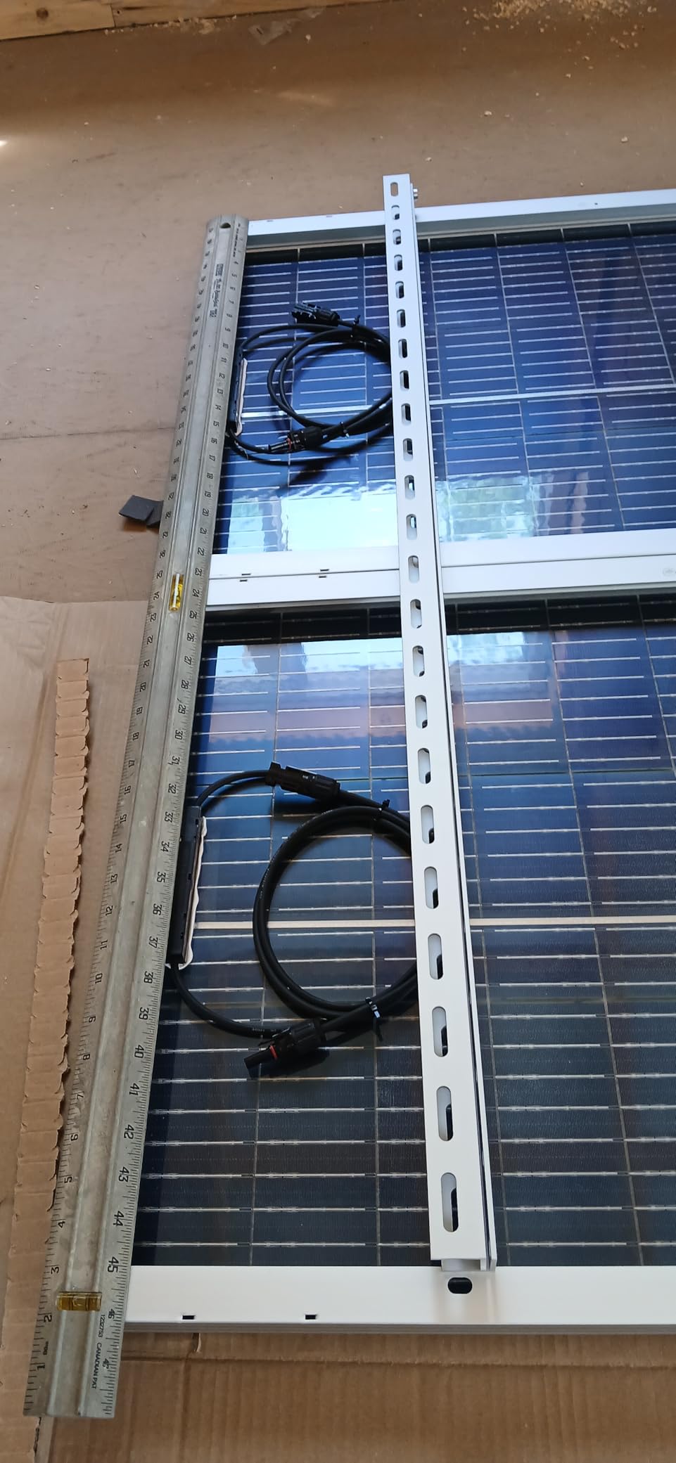 ECO-WORTHY 400W Solar Panels N-Type 4pcs 100 Watt 18V Monocrystalline | IP68 Waterproof, 16BB, Perfect for Off Grid PV Power for Home, Camping, Boat, Shed Farm, RV,12V/24V battery customer photo 1