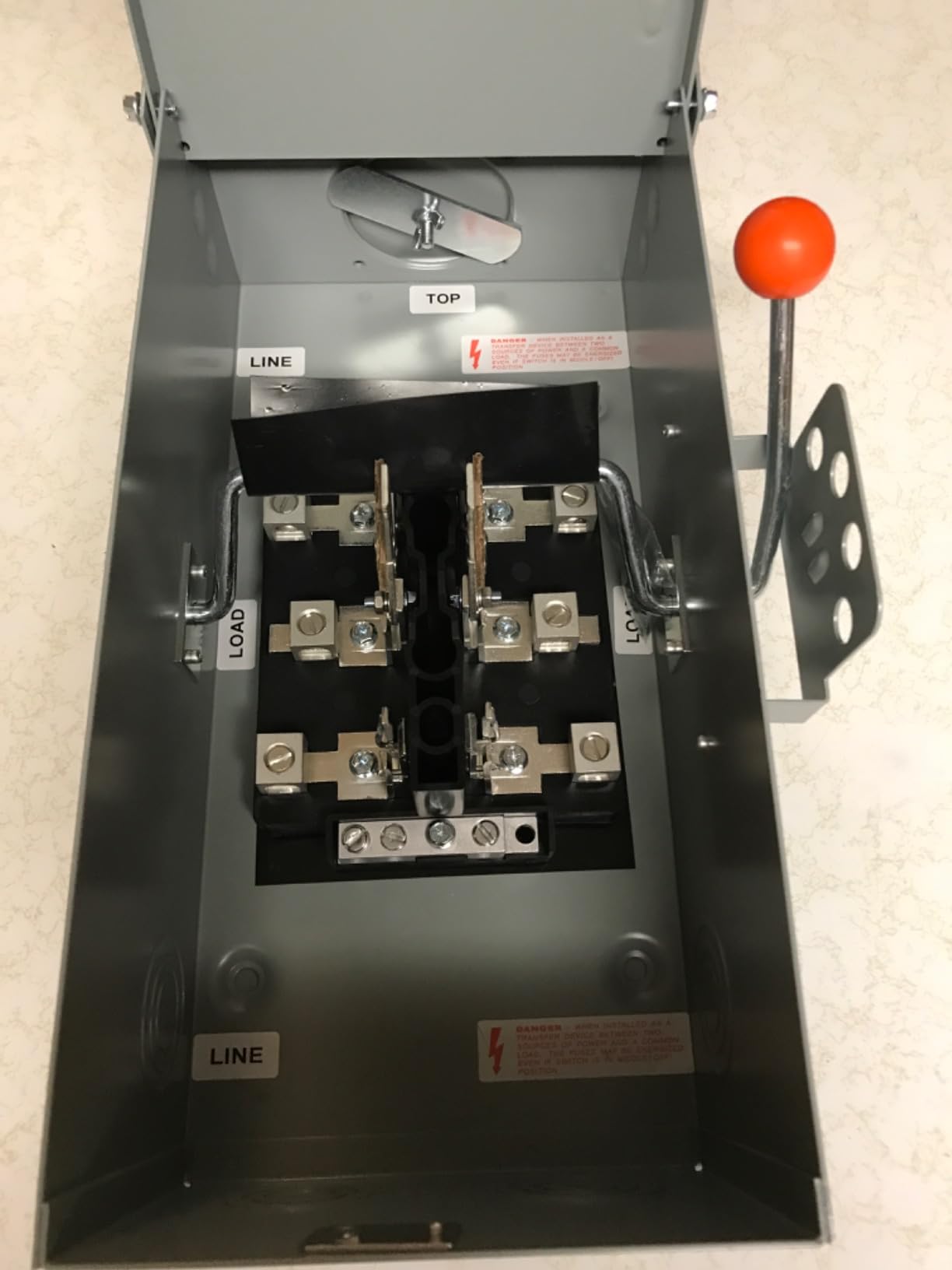 100A Generator Transfer Switch, 24000W General-Duty Double-Throw Safety Switch, 120/240-Volt Transfer Switches, Stronger Stability Manual Transfer Switches, NEMA 3R Standards for Outdoor and Indoor customer photo 1