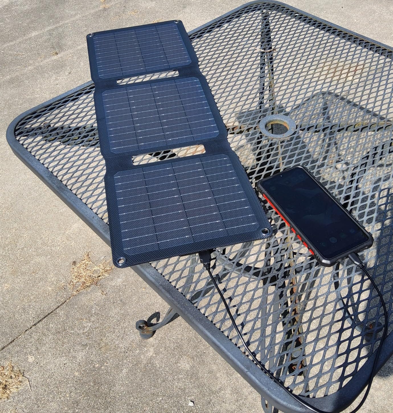 FlexSolar 20W Foldable Solar Panel Charger 5V USB-A & USB-C Output | IP67 Waterproof Compact Portable for camping, hiking, backpacking, emergency charging phones, power banks, flashlights customer photo 1