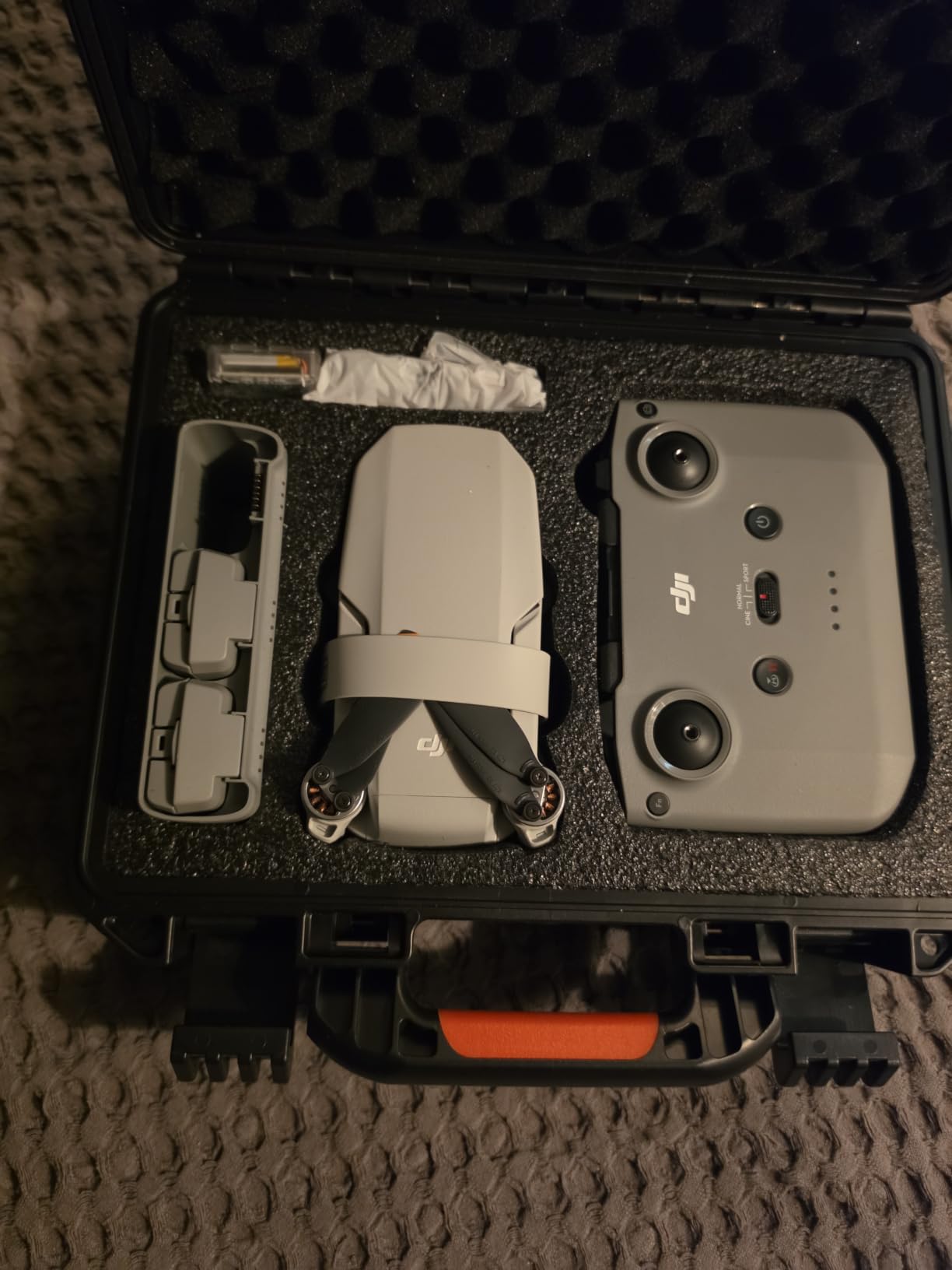 Hard Case for DJI Mini 4K Drone: Waterproof Travel Box for DJI Mini 2/SE | for DJI Mini 4k/Mini 2 /2 SE Fly Combo, With Custom Foam, Large for Drone, Battery, Charger, Cable Accessories (Case Only) customer photo 1