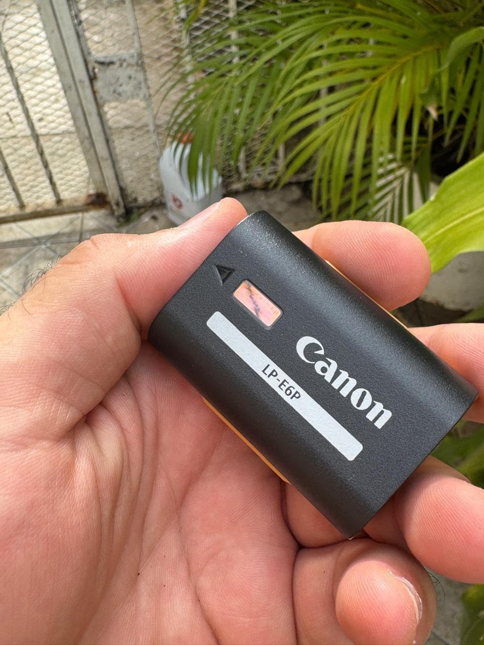 Canon Battery Pack LP-E6P | Lithium-ion battery High-amperage battery customer photo 1