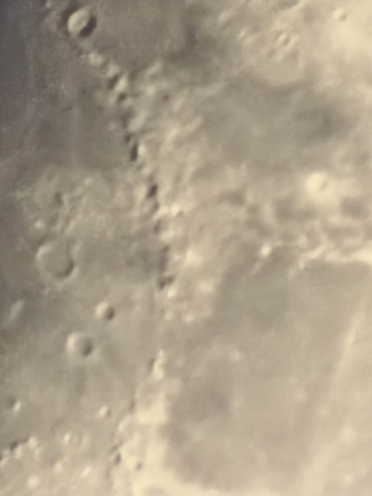 Hestia 30mm Smartphone Telescope Ultimate Pack | Interactive sky map, Gravity app support customer photo 1
