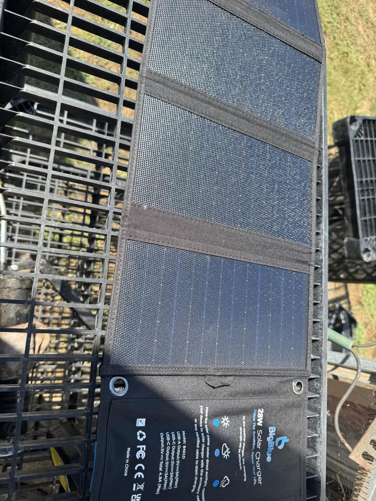 BigBlue 30W Fast Charging Solar Charger with USB-A, USB-C and DC Outputs | IP68 Waterproof, Portable Folding Solar Panels Compatible with iPhone, iPad, Samsung, LG, Power Banks, Power Station etc. customer photo 1