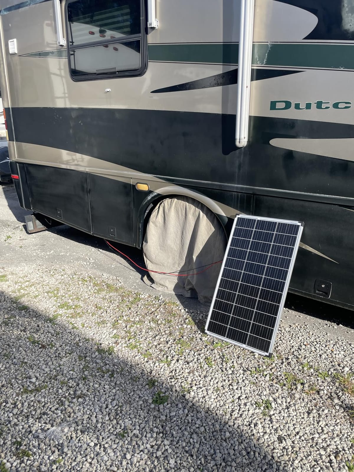Voltset 100W 12V Solar Panel Kit with 20A Smart Charge Controller customer photo 1