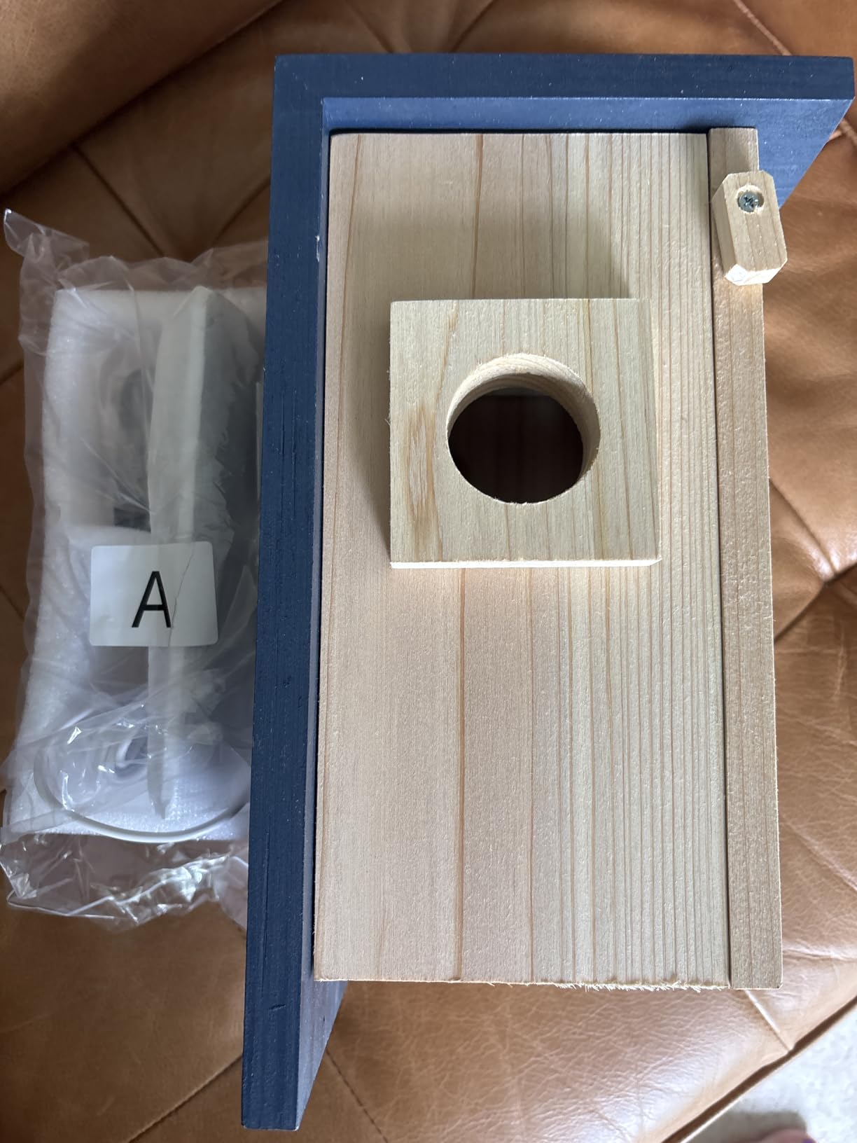 Birdhouse Camera - Solar Powered 1080P/2K HD Smart Nest Box, 2.4G WiFi Live View, Night Vision, Real-Time Bird Watching & Hatching, Outdoor Garden Bird Nest, Ideal Gift for Bird Lovers customer photo 1