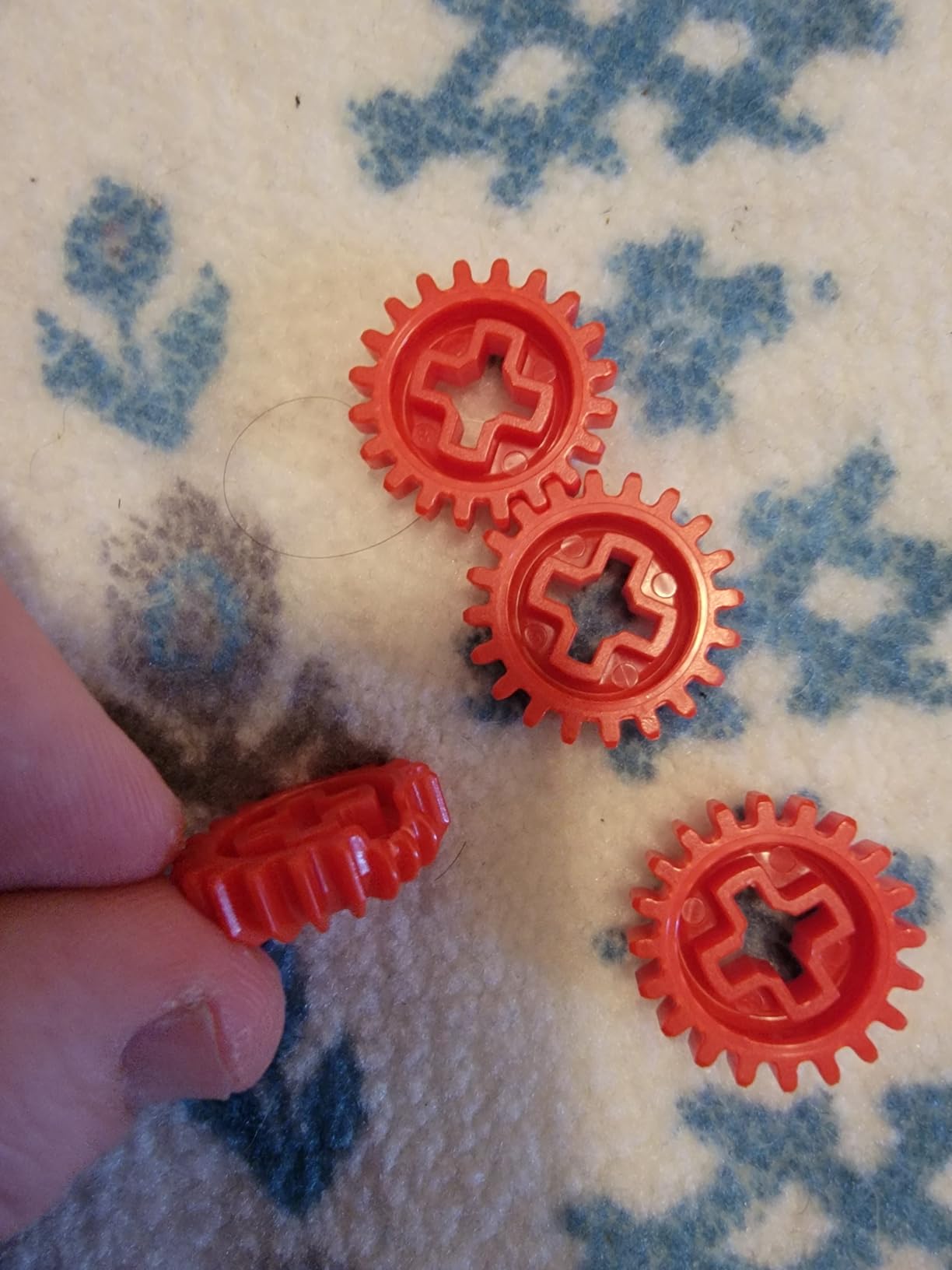 Thames & Kosmos Mechanical Engineering: Machines & Vehicles STEM Experiment Kit | Build 20 Mechanical Models | Explore Physics of Force & Motion | Ages 8+ customer photo 1