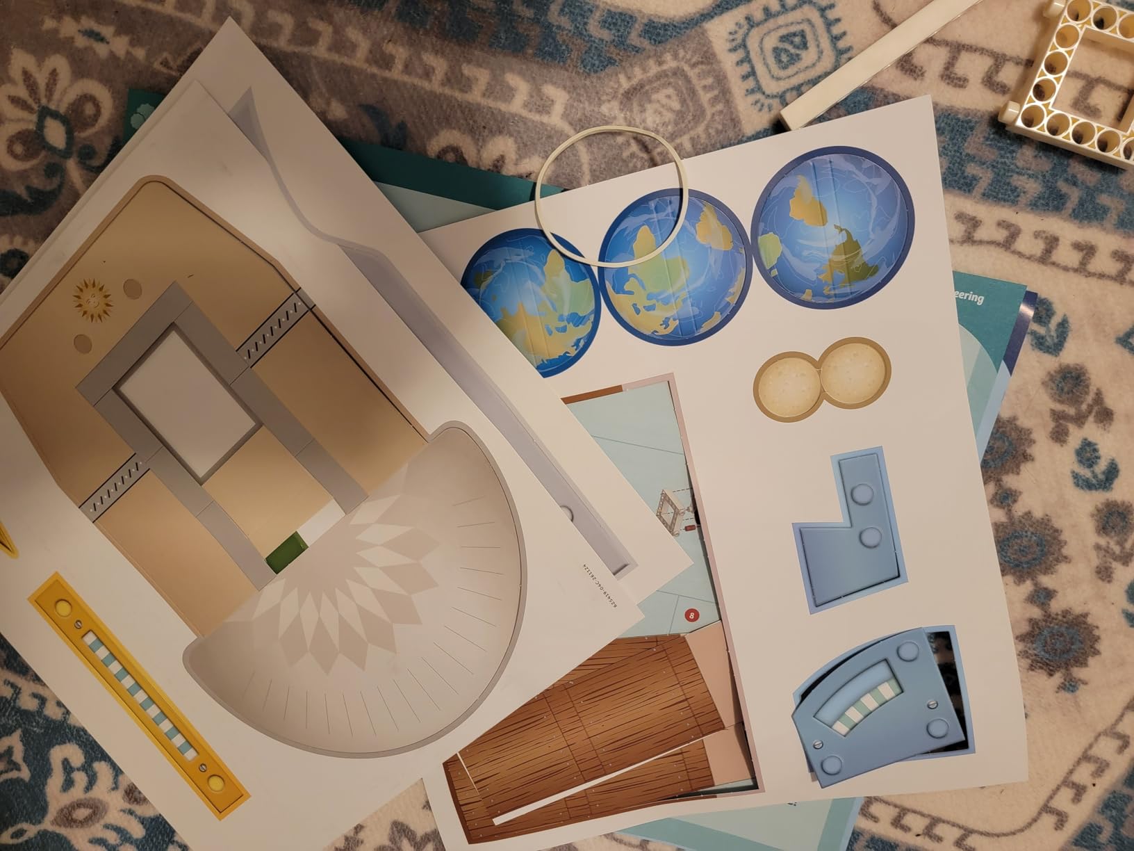 Thames & Kosmos Mechanical Engineering: Machines & Vehicles STEM Experiment Kit | Build 20 Mechanical Models | Explore Physics of Force & Motion | Ages 8+ customer photo 2