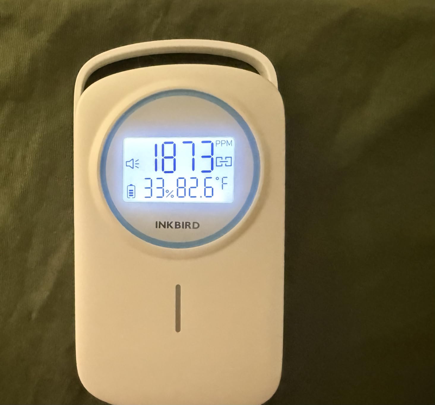 INKBIRD Smart Air Quality Monitor Ndir CO2 Monitor Bluetooth with App | 3 in 1 Battery Powered Indoor CO2 Detector for Carbon Dioxide & Temperature & Humidity for Home, Office, Grow Tent (IAM-T2) customer photo 2